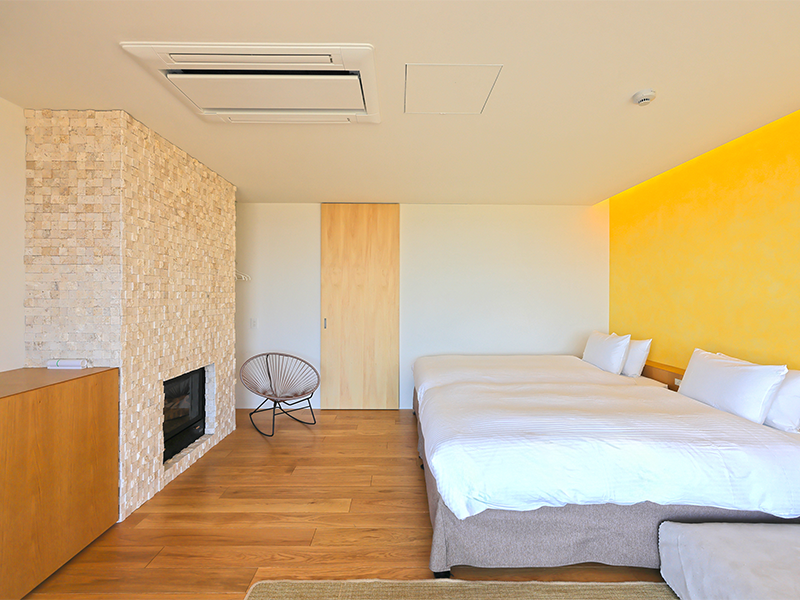 ROOM5