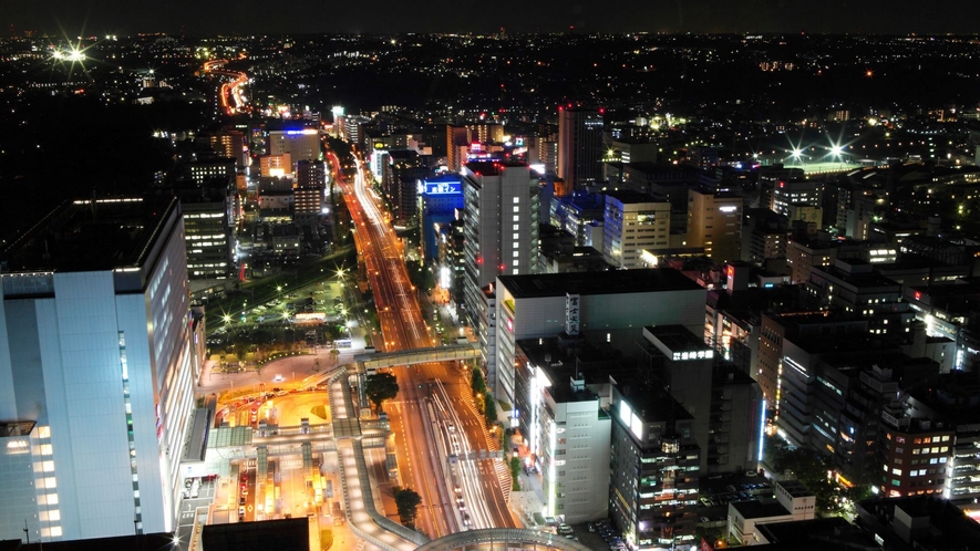 新横浜駅　夜