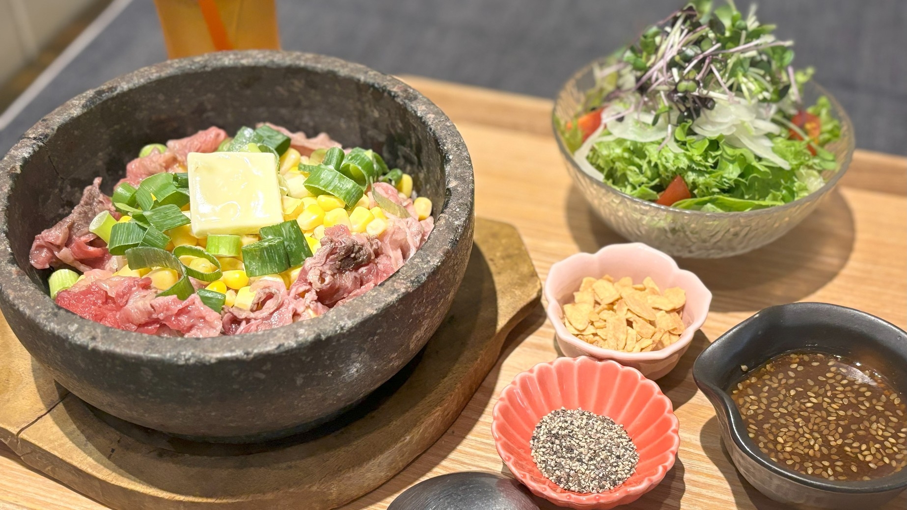 【夕食付き】徒歩12秒！商店街の人気店「ふじや。」で楽しむ八日市の夜♪選べる定食orほろ酔いセット
