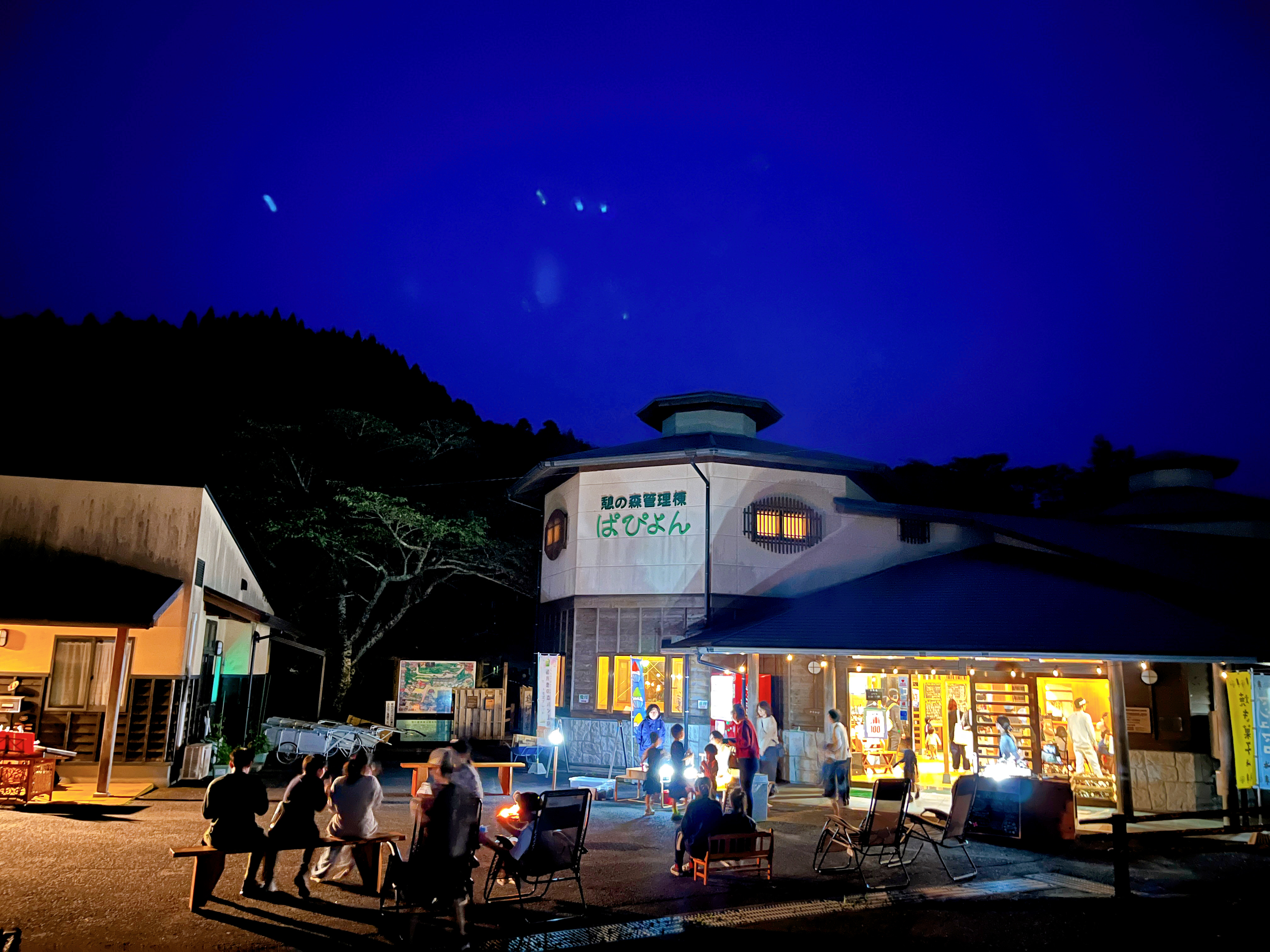 5/30と6/13は毎年恒例となったホタルとこども夜市が開催決定