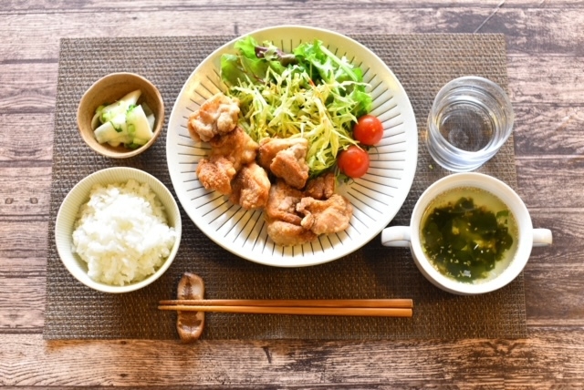 但馬高原植物園コラボ企画、植物園と1泊３食付きパック（夕食、朝食、昼食植物園のお弁当）、温泉入浴券付