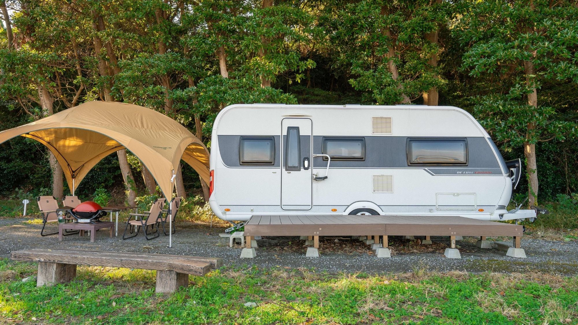 トレーラー外観