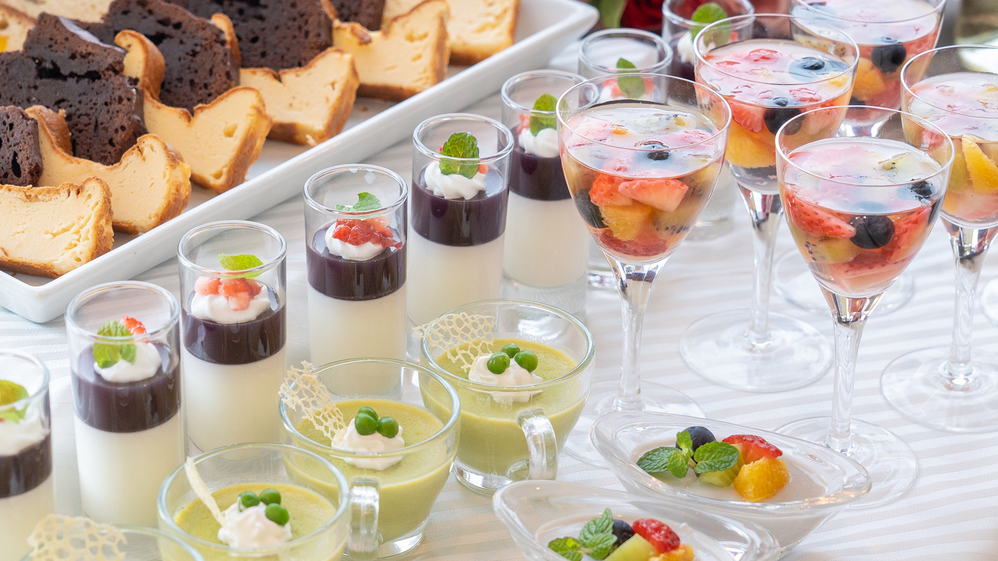 【リフト券付・朝夕2食付】シェフ気まぐれ定食メニューと温泉♪リフト券付で冬レジャーも大満喫！