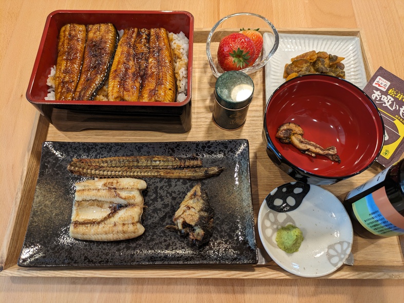 【夕食　国産鰻のうな重付き】県内の川魚専門店も一押し！国産ならでは旨味！白焼きと骨せんべいも！