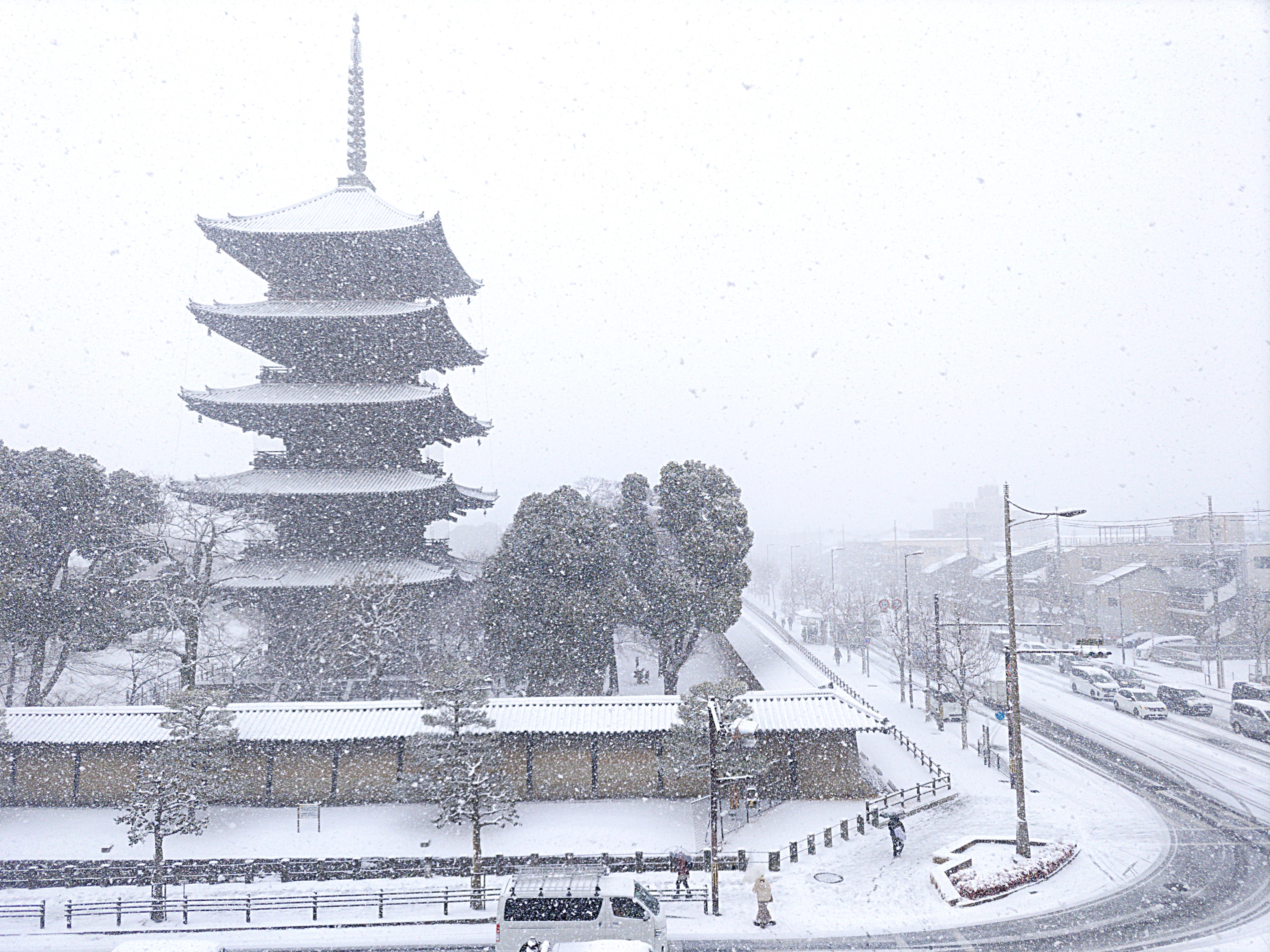 客室からの眺望～吹雪～