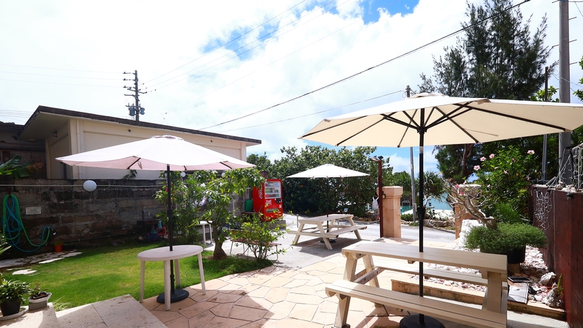 【朝食付】沖縄の海と朝ごはんを満喫♪みーばるビーチ徒歩3秒の好立地◎