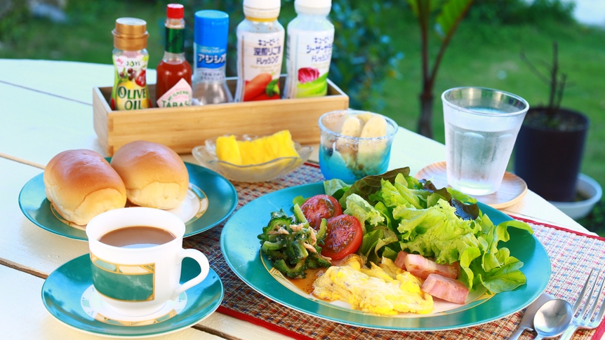 【朝食付】沖縄の海と朝ごはんを満喫♪みーばるビーチ徒歩3秒の好立地◎