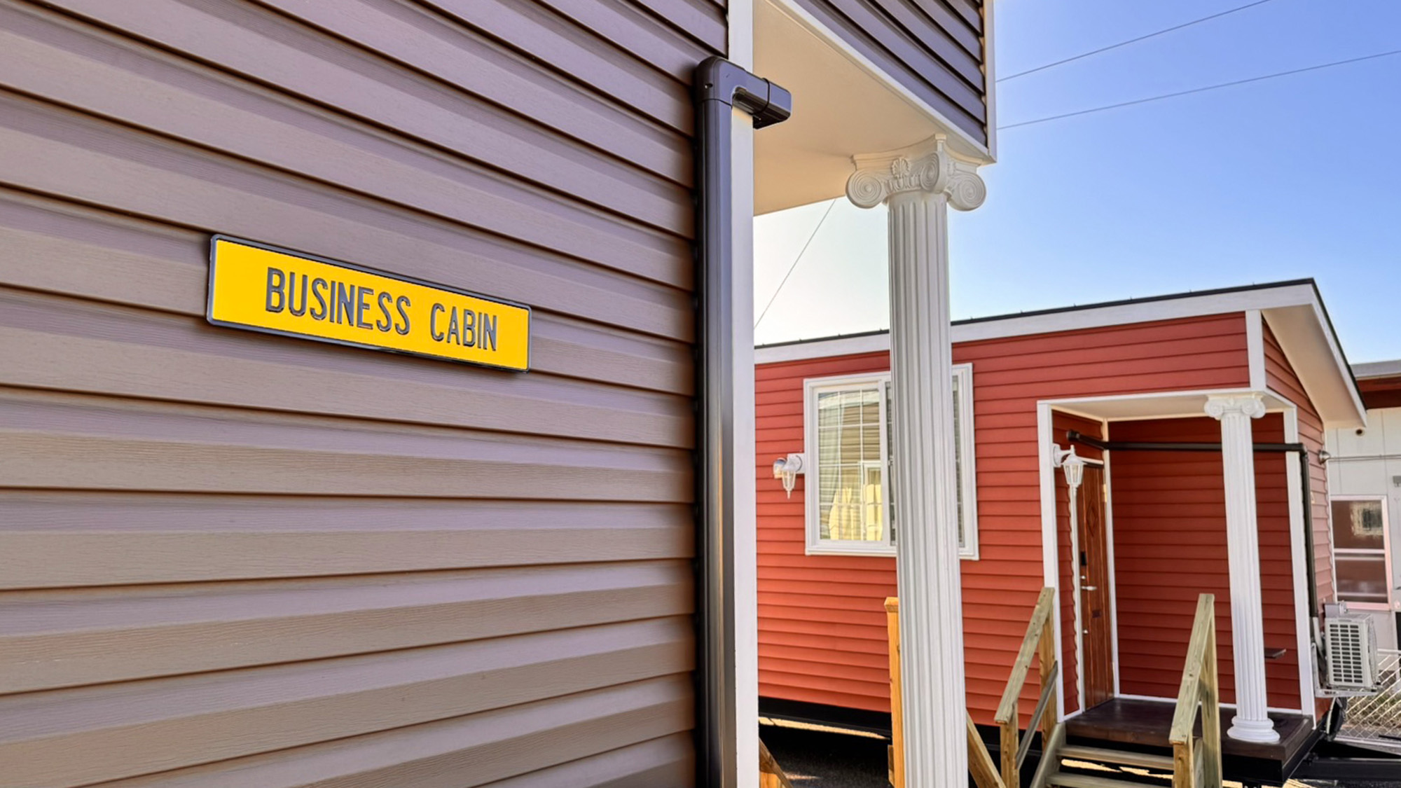 ・【BUSINESS Cabin】プライベートな空間でビジネス、ワーケーションにおすすめです