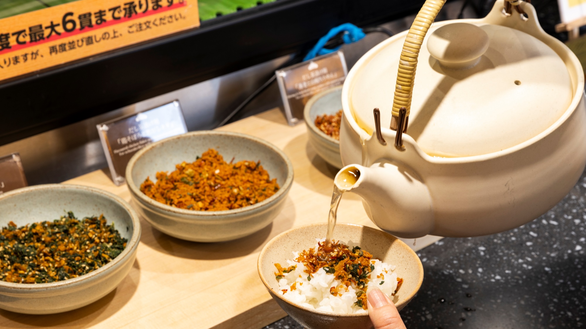 本館朝食バイキングの一例