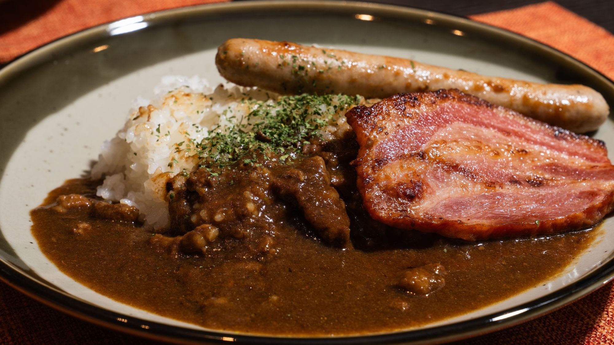 ＜木曜限定！＞日光HIMITSU豚ソーセージ＆特製カレー膳付き夕朝軽食プラン＋貸切露天風呂入り放題