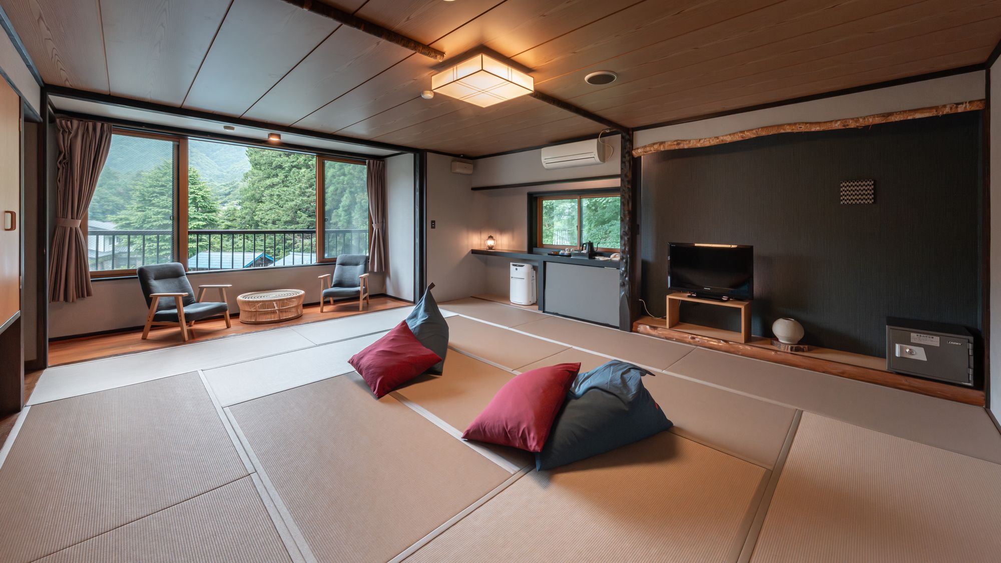 【和室15畳】ゆったり過ごしたい方、グループ・家族旅行などにおすすめ。