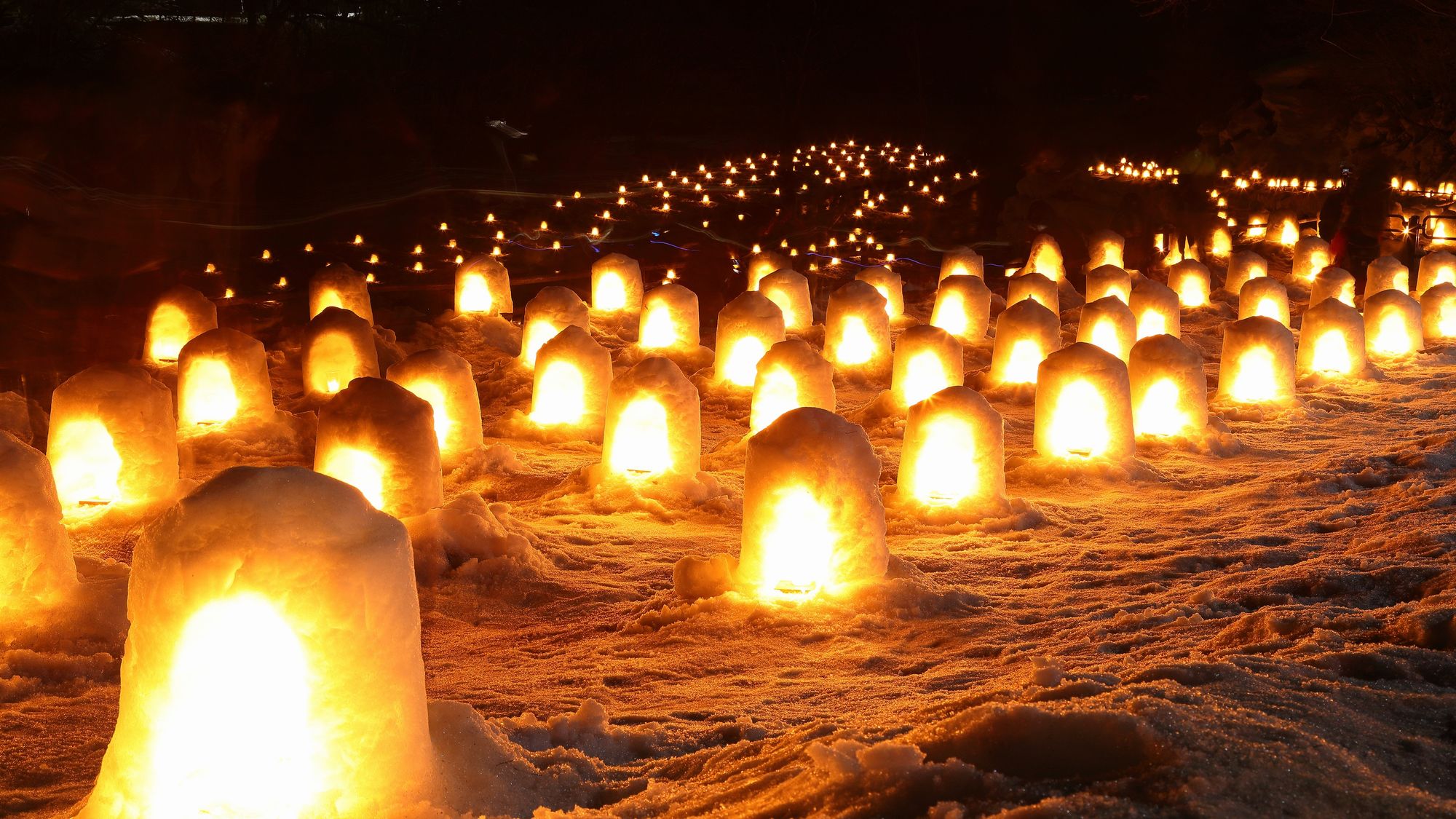 湯西川温泉かまくら祭り（毎年1月下旬～2月末開催）