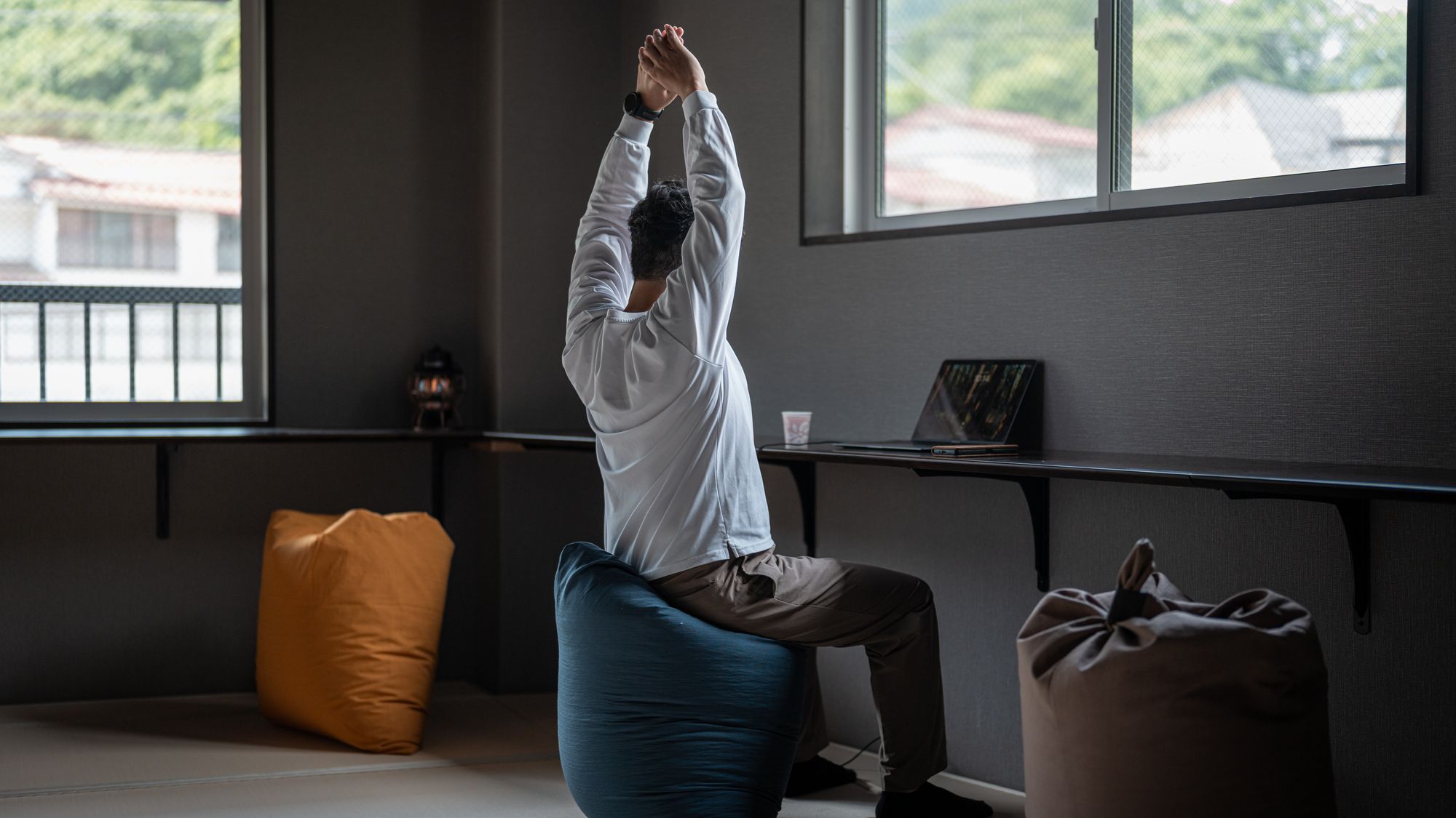 【ラウンジ】それぞれの過ごし方でお楽しみくださいませ。