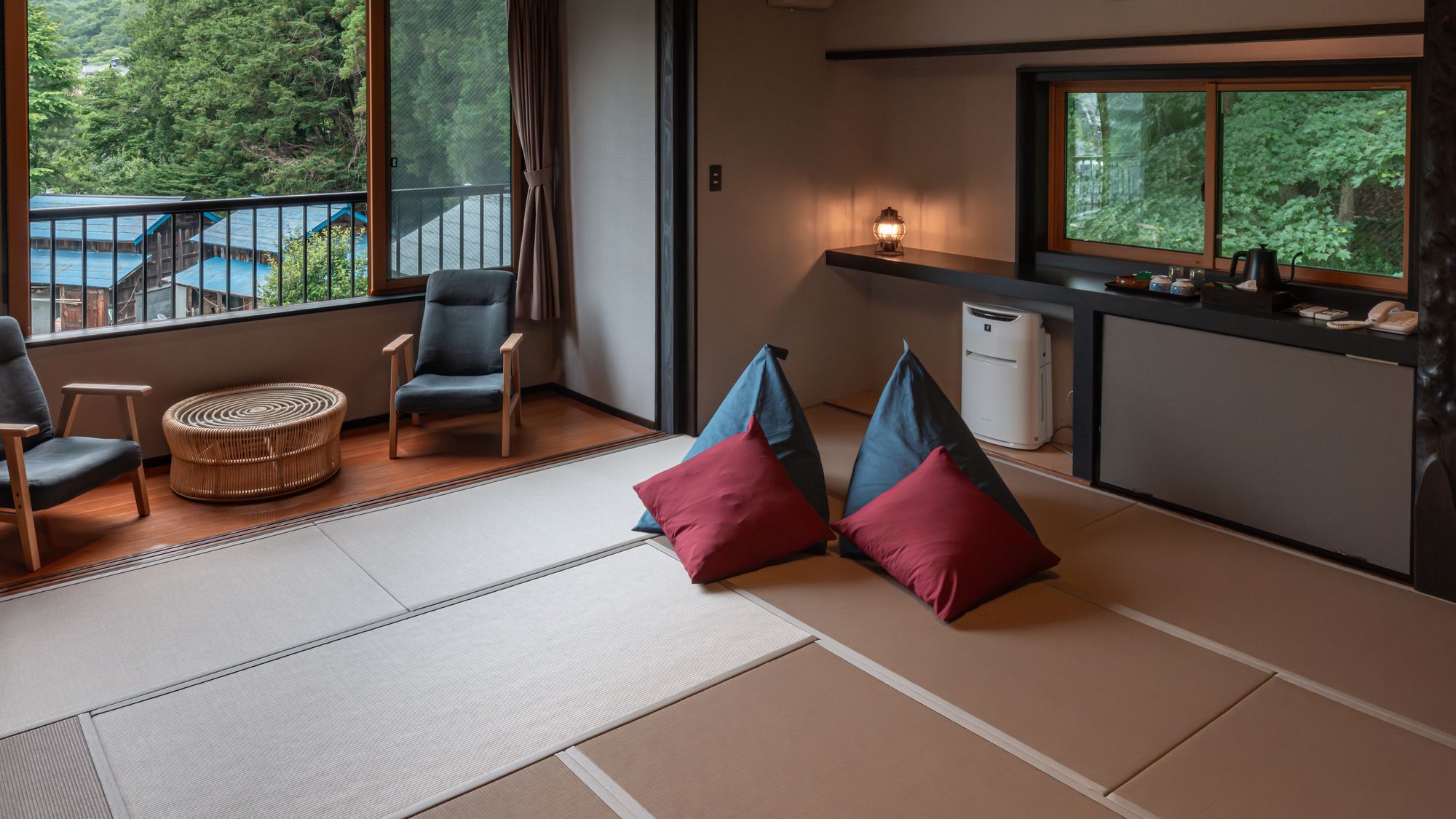 【和室15畳】四季の移り変わりをお部屋からも。