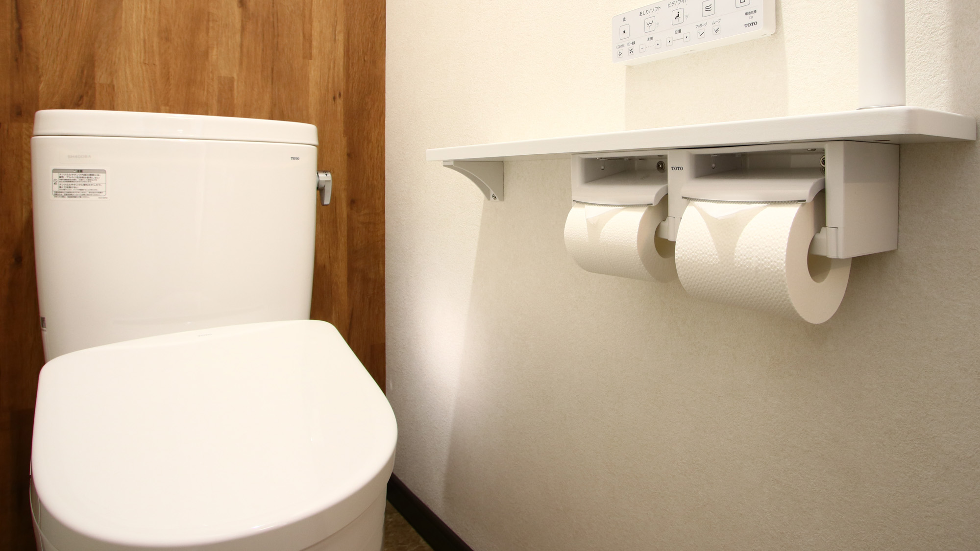 ※和洋室12畳　ウォシュレット付きトイレがあります