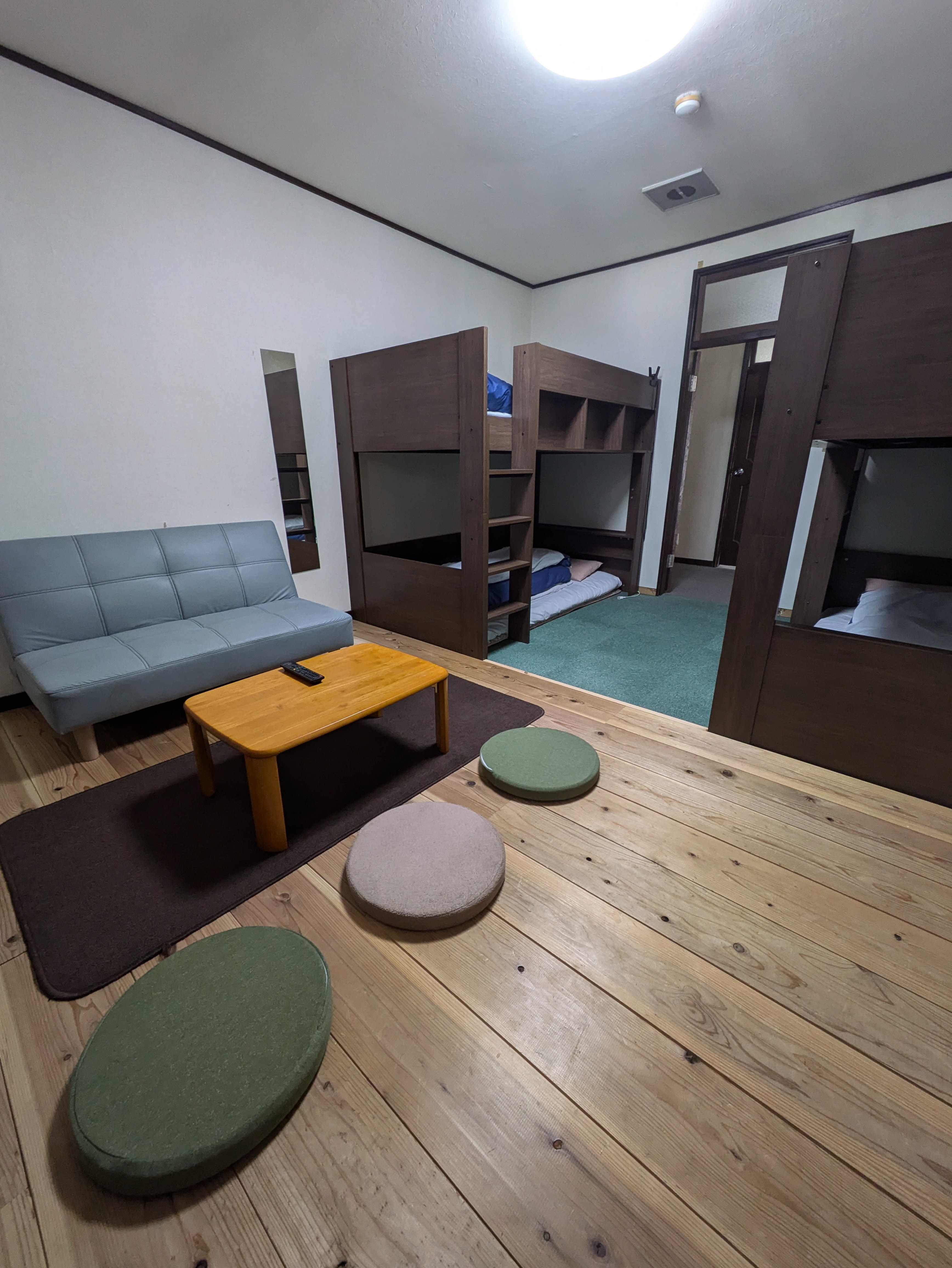 2段ベットルーム