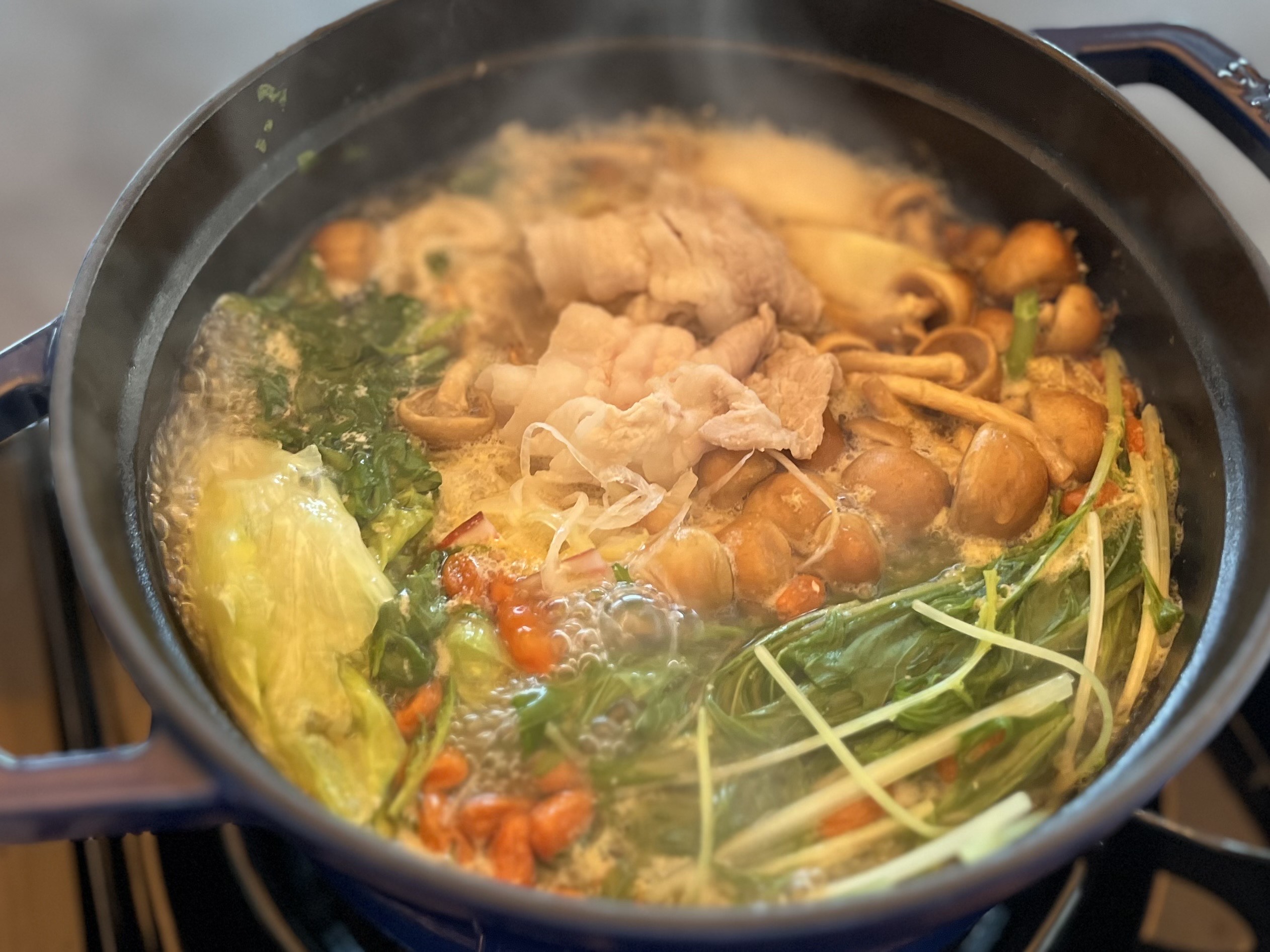 夕食　夏メニュー鍋