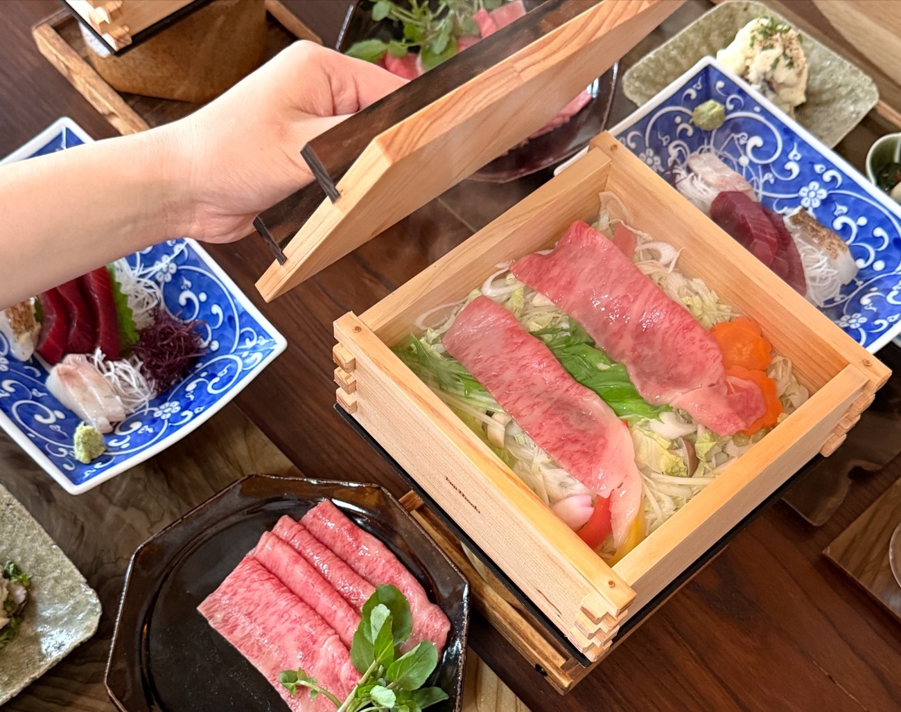 【夕食 朝食付きプラン】【一組貸切】天然木香るせいろ蒸しと地酒リトリート