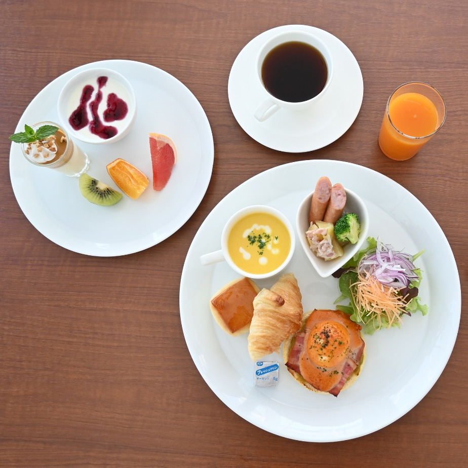 【ペット可】【夕食朝食付き】本格ディナーと心地よい朝の2食プラン【夕食豪華9品Aコース】