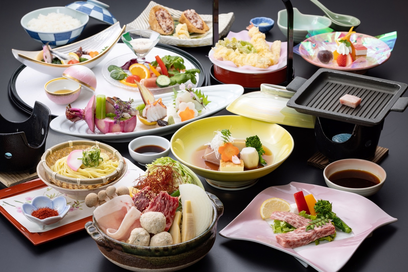 【サンロード吉備路の新名物♪】〆はラーメンで☆彡『総社温羅鍋（うらなべ）会席』＆ご夕食時飲み放題付)