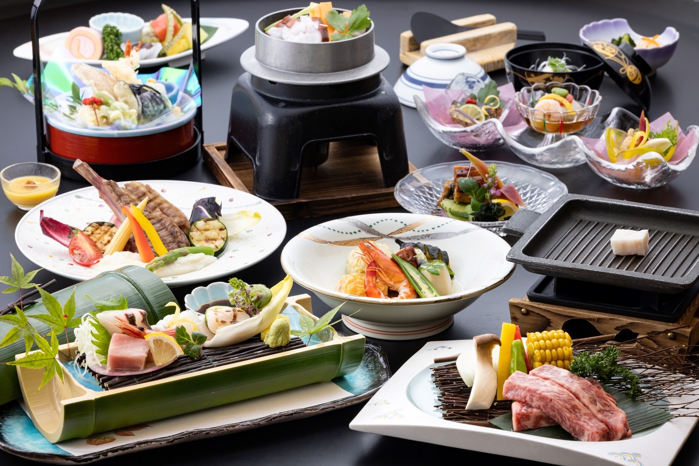 【2026年6月〜8月】鱧や黒毛和牛陶板焼きなど夏グルメ満載☆人気の彩斗会席(ご夕食時飲み放題付)