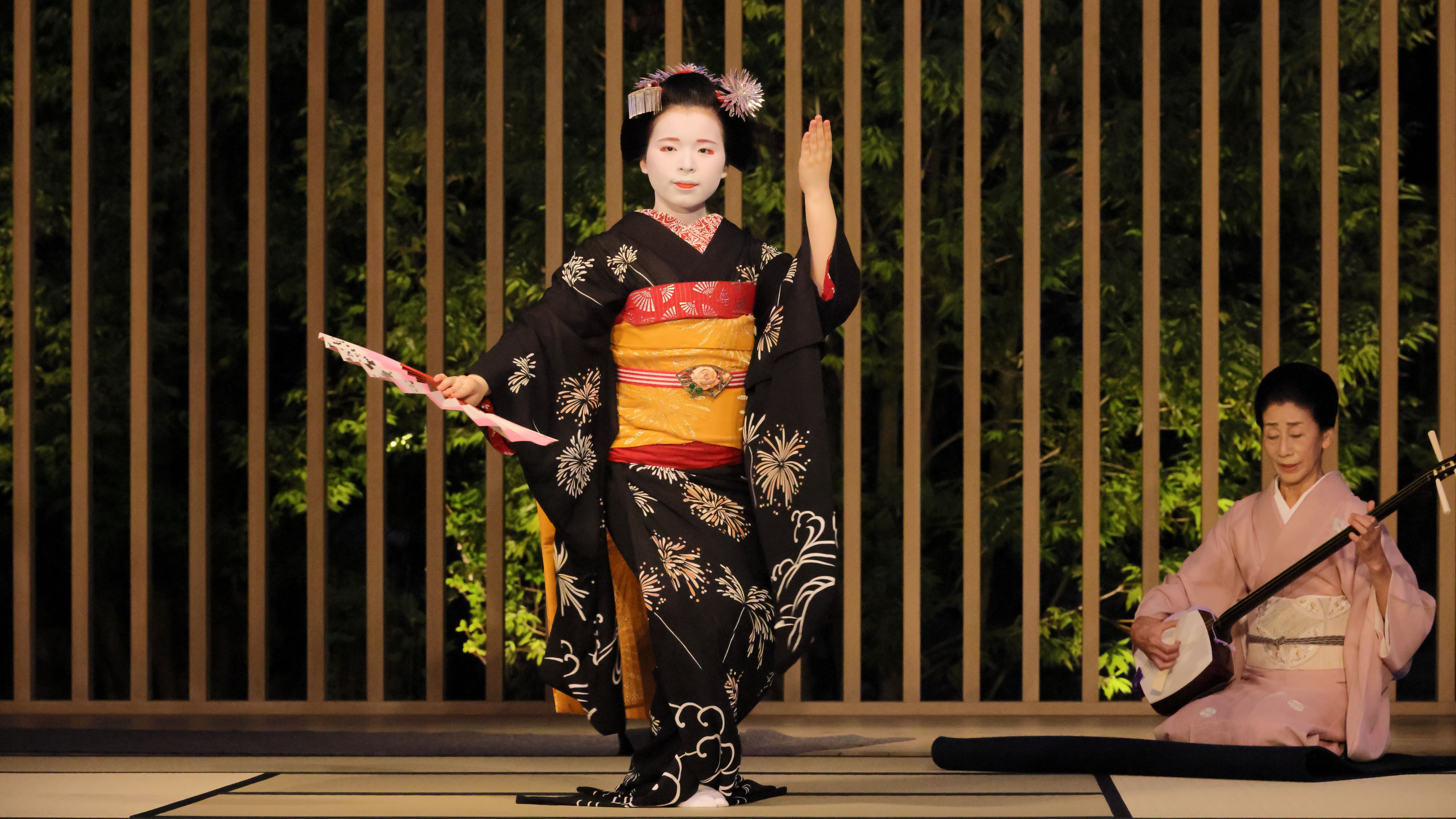 能舞台　アクティビティイメージ