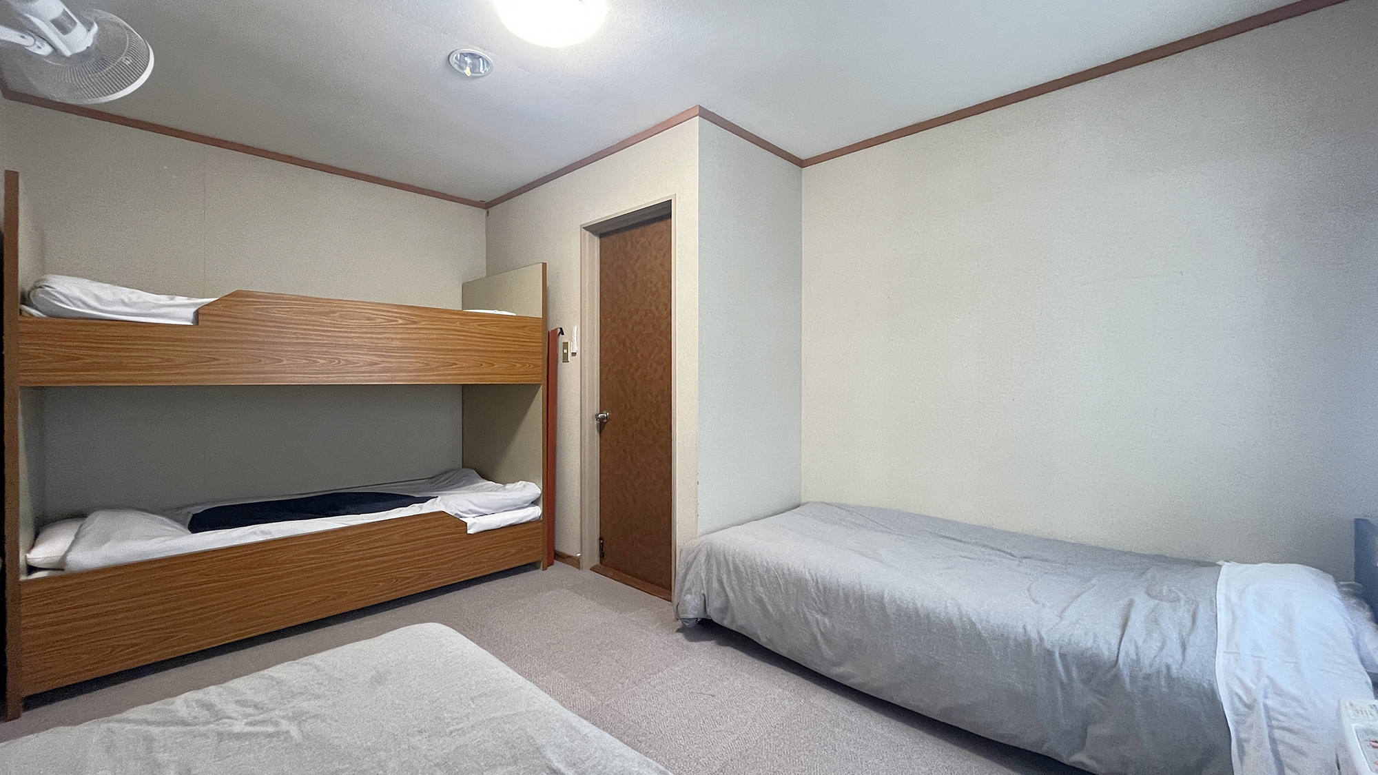 客室-ファミリー