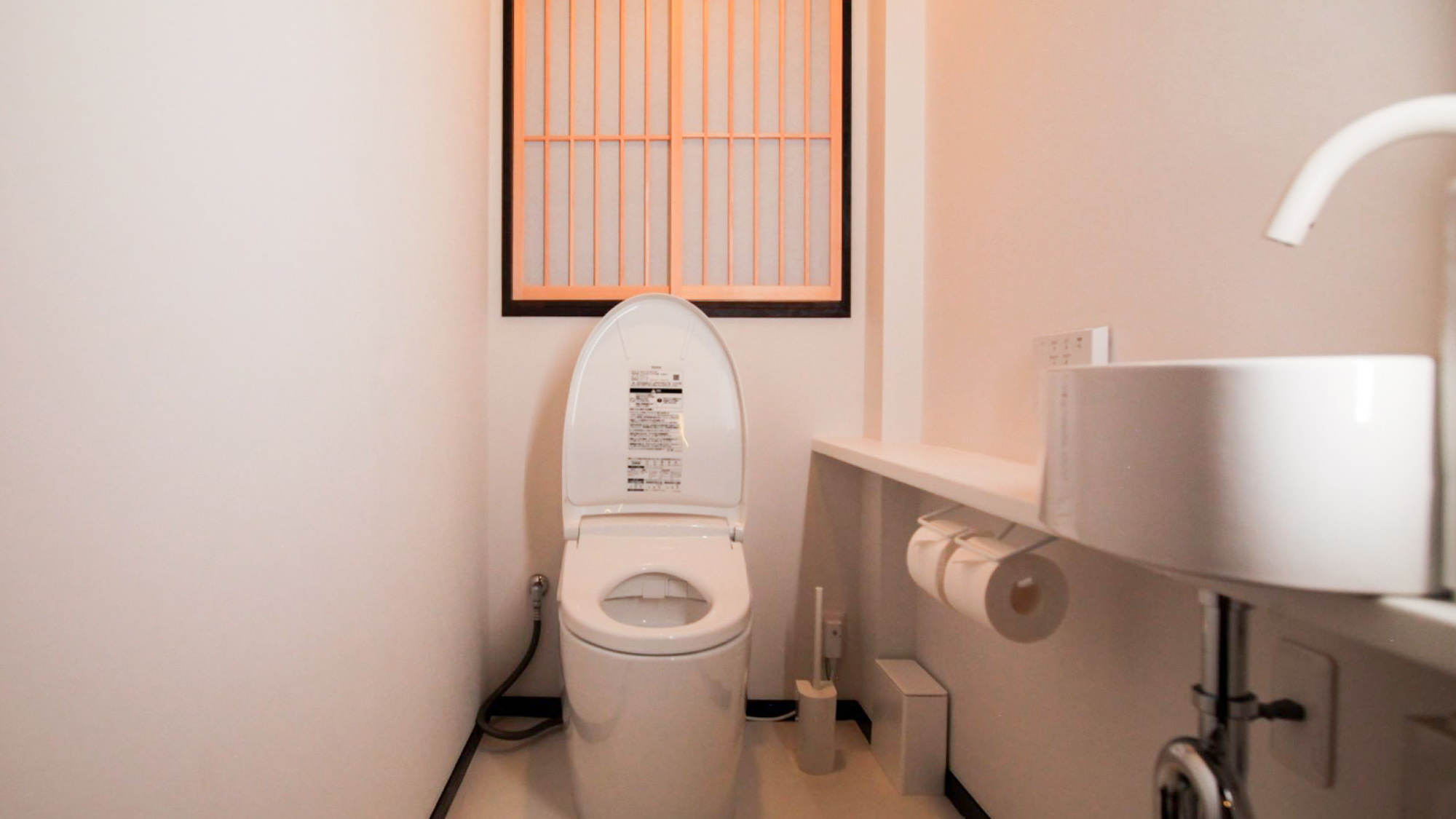 ・【トイレ（母屋）】清潔で安心です