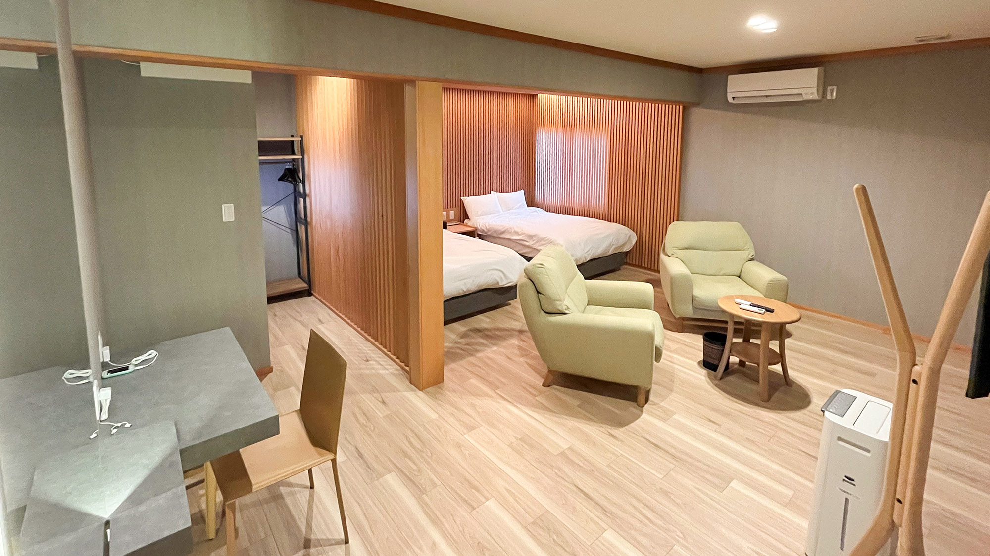 ・【寝室（母屋）】ナチュラルな雰囲気のプライベートな空間です