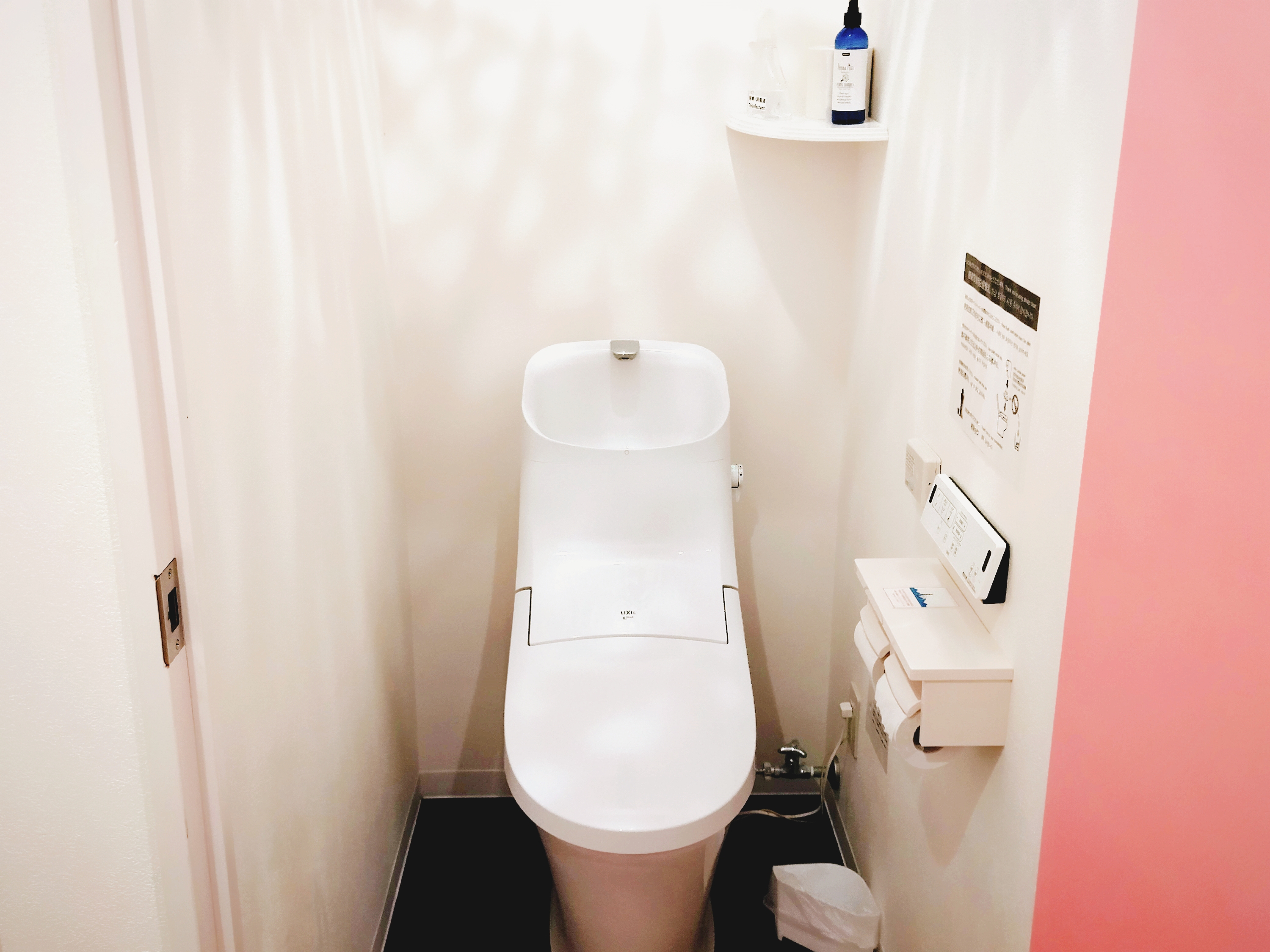 共用シャワー・トイレのご案内