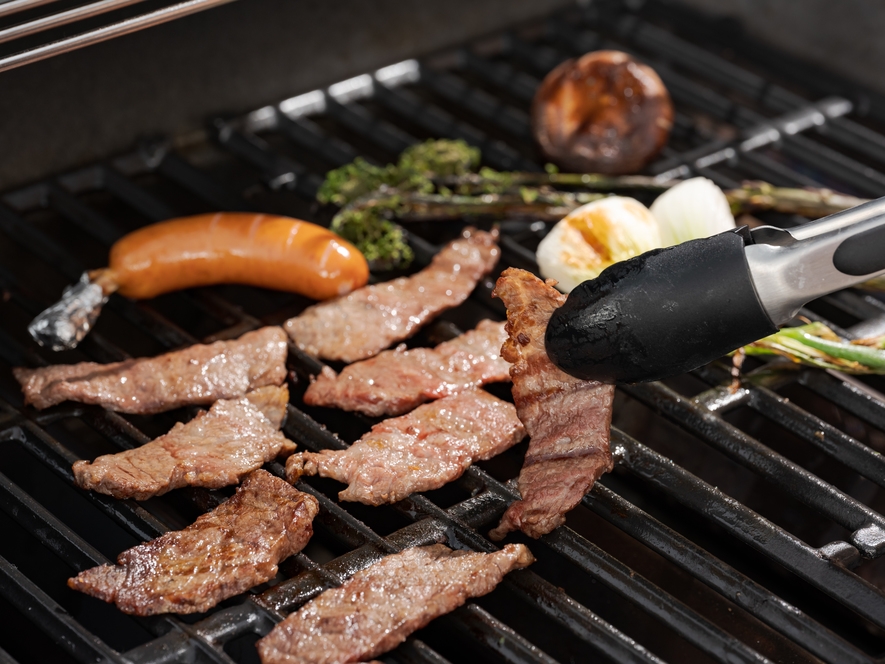 地元食材のBBQディナー付プラン｜トレーラーハウス1棟丸ごと貸切　自由なひとときをお過ごしください