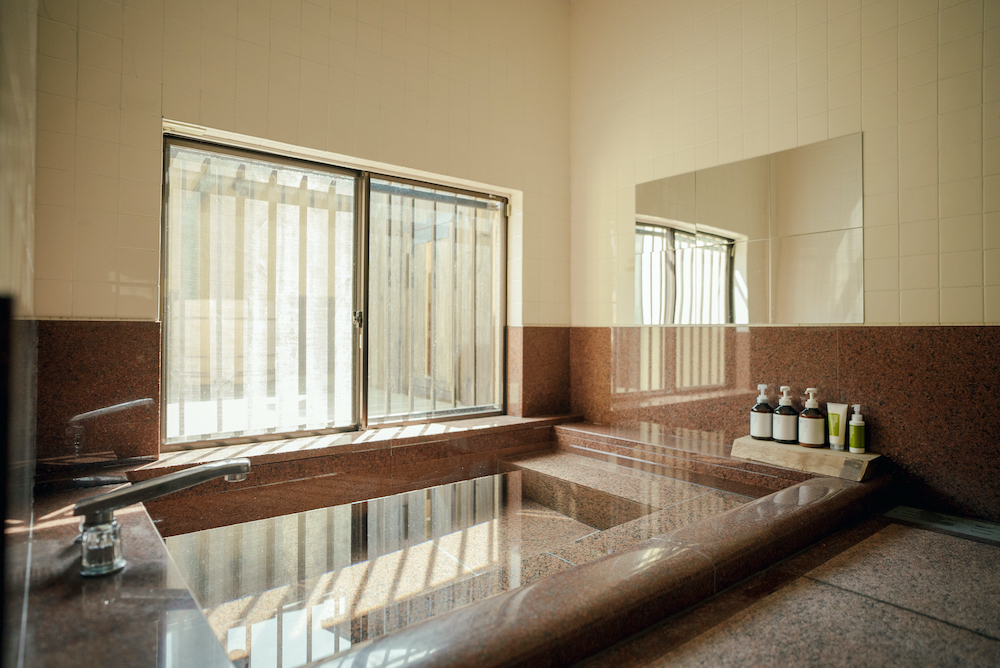 お風呂　華の間