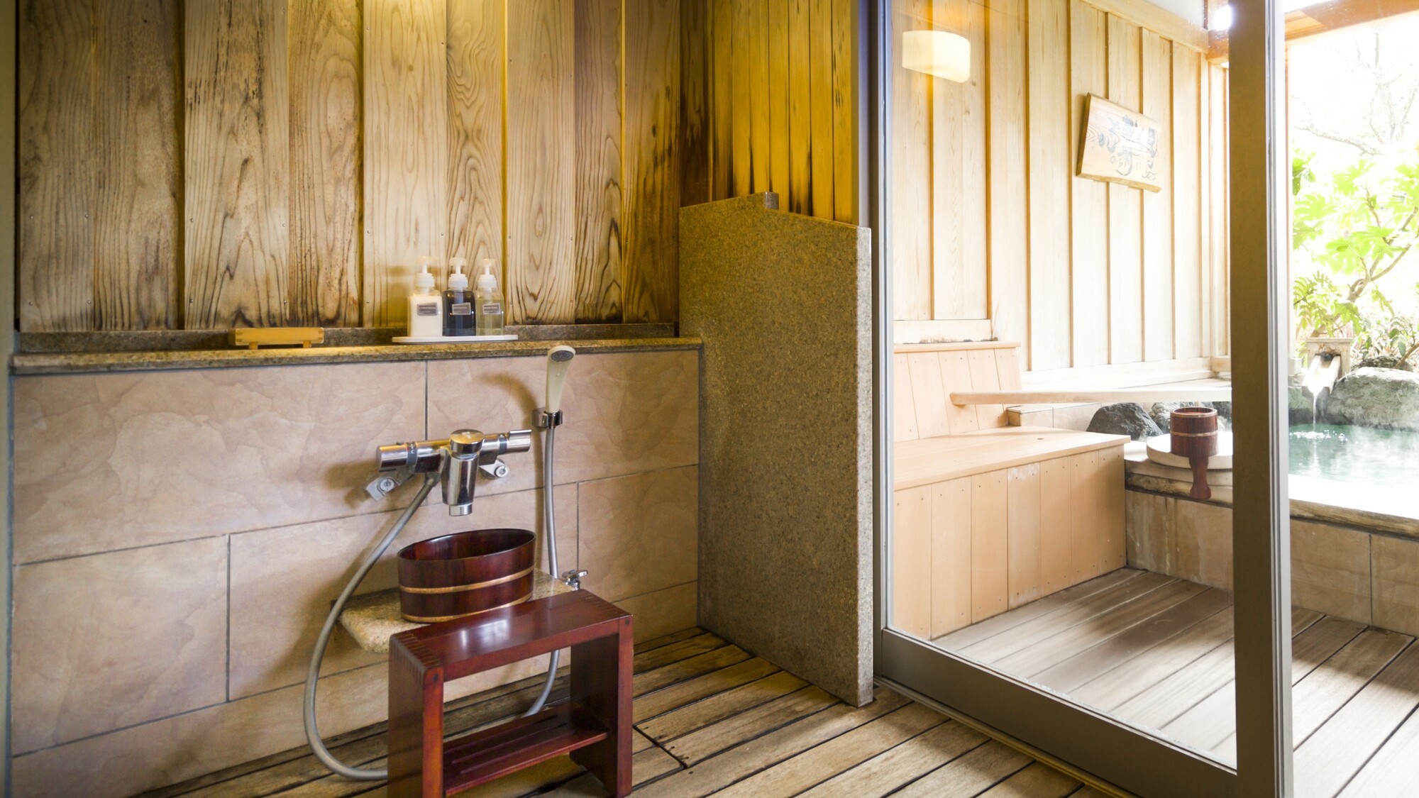 ゆらく山彦亭「野楽（やらく）」シャワールーム