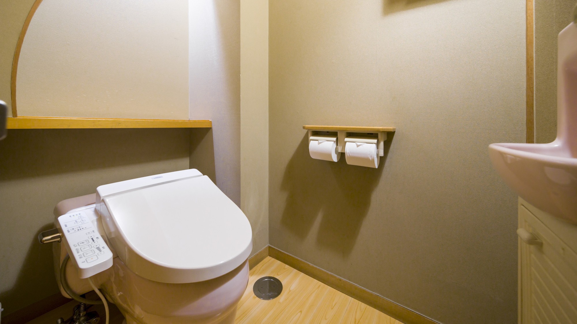 深山亭（みやまてい）和室／温水洗浄機付トイレ