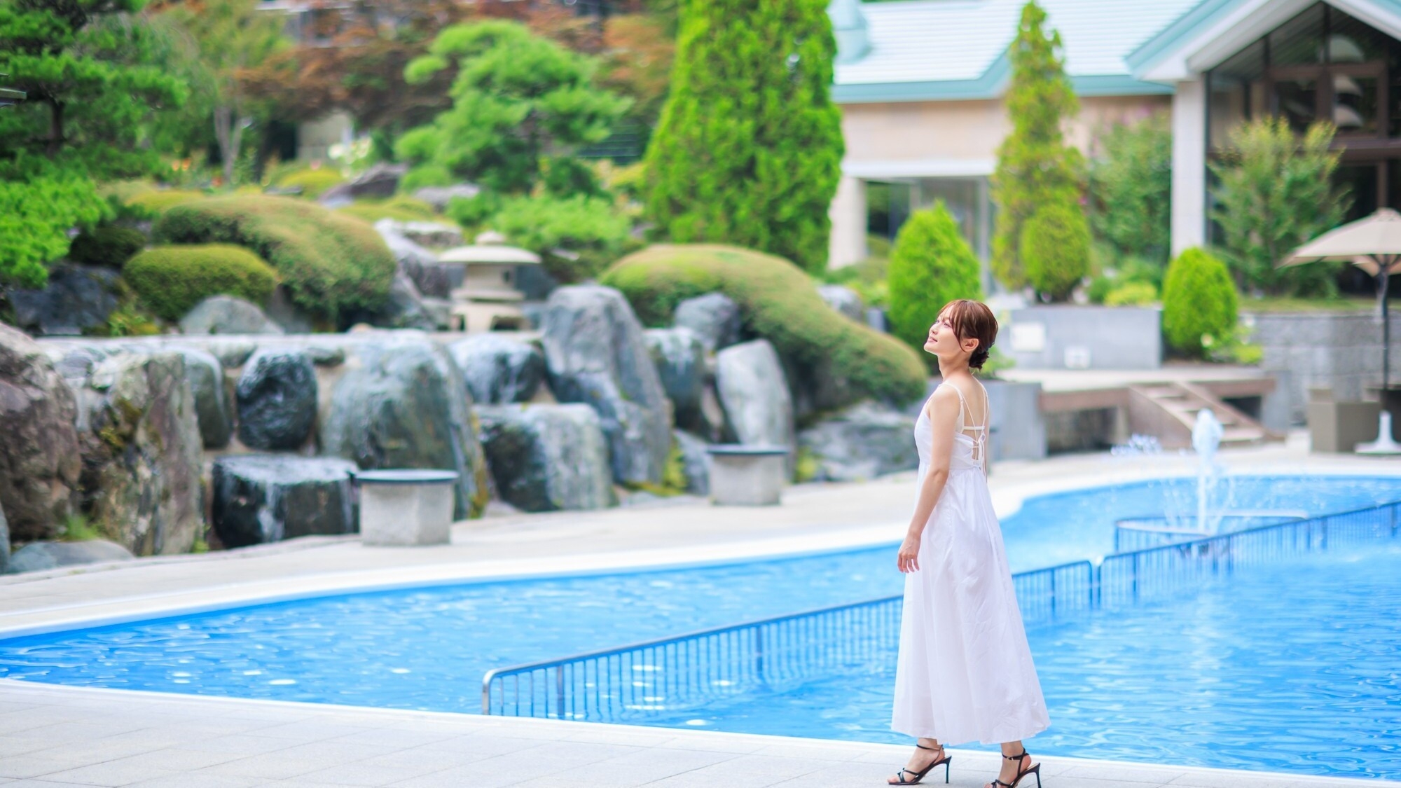 【お日にち限定】鐘山苑・夏まつり！日本情緒溢れる大人の夏休みプラン（ナイトラウンジ優先席＆色浴衣付）