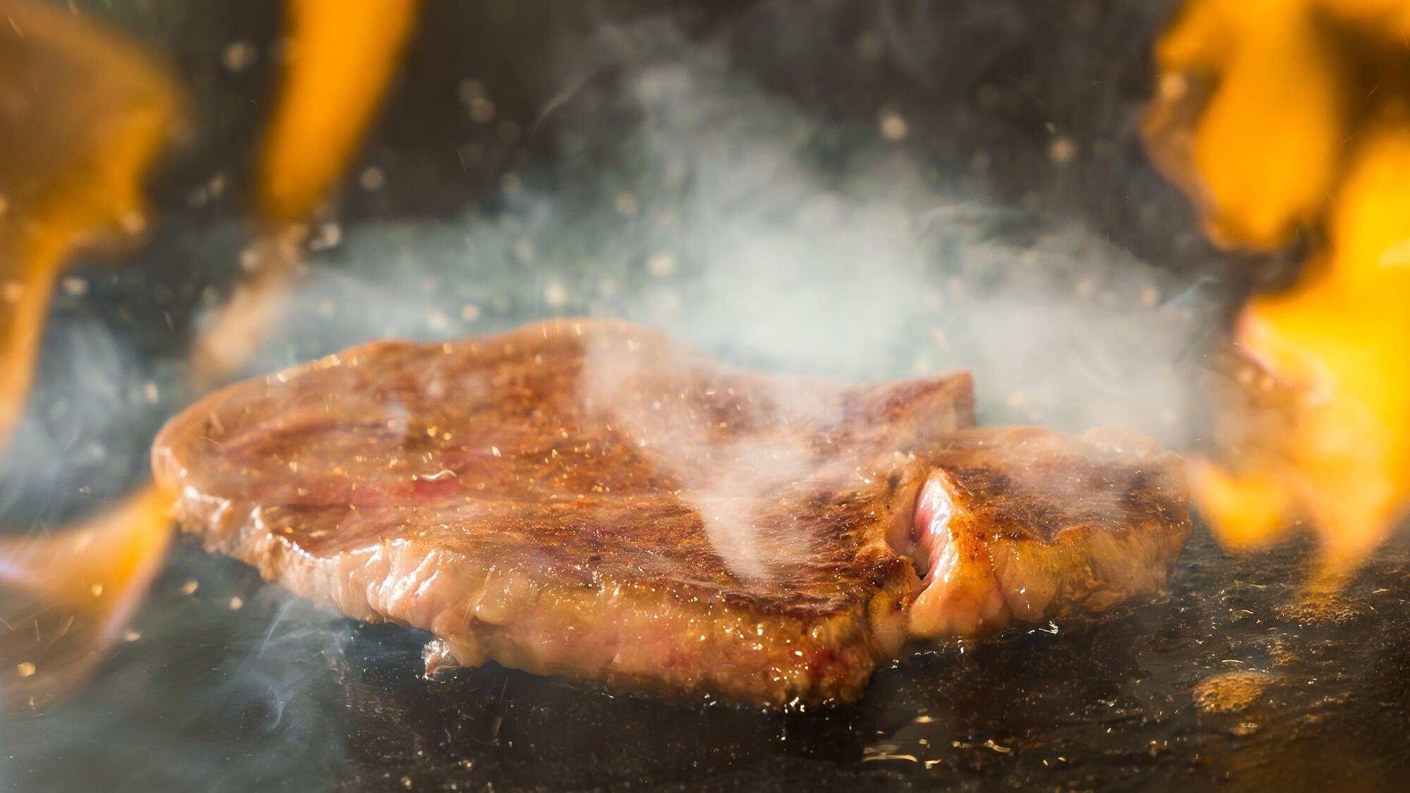 【甲州牛フィレステーキ＆蝦夷鮑の踊り焼き】旬を味わう厳選お料理☆四季彩ダイニング美厨でご夕食プラン