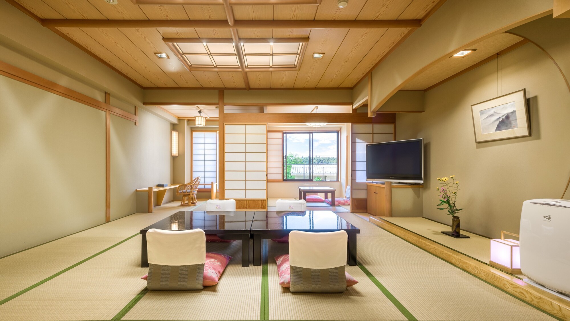 【禁煙】深山亭（みやまてい）１～３階／12.5畳＋4.5畳＋２畳＜小庭眺望＞