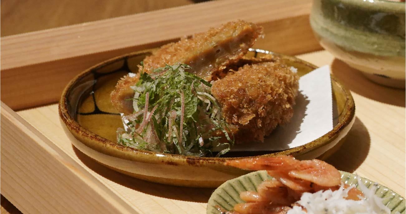 【秋冬SALE】-伝統美に包まれて、上質な寛ぎを-〈フロント棟3部屋〉1泊朝食付き