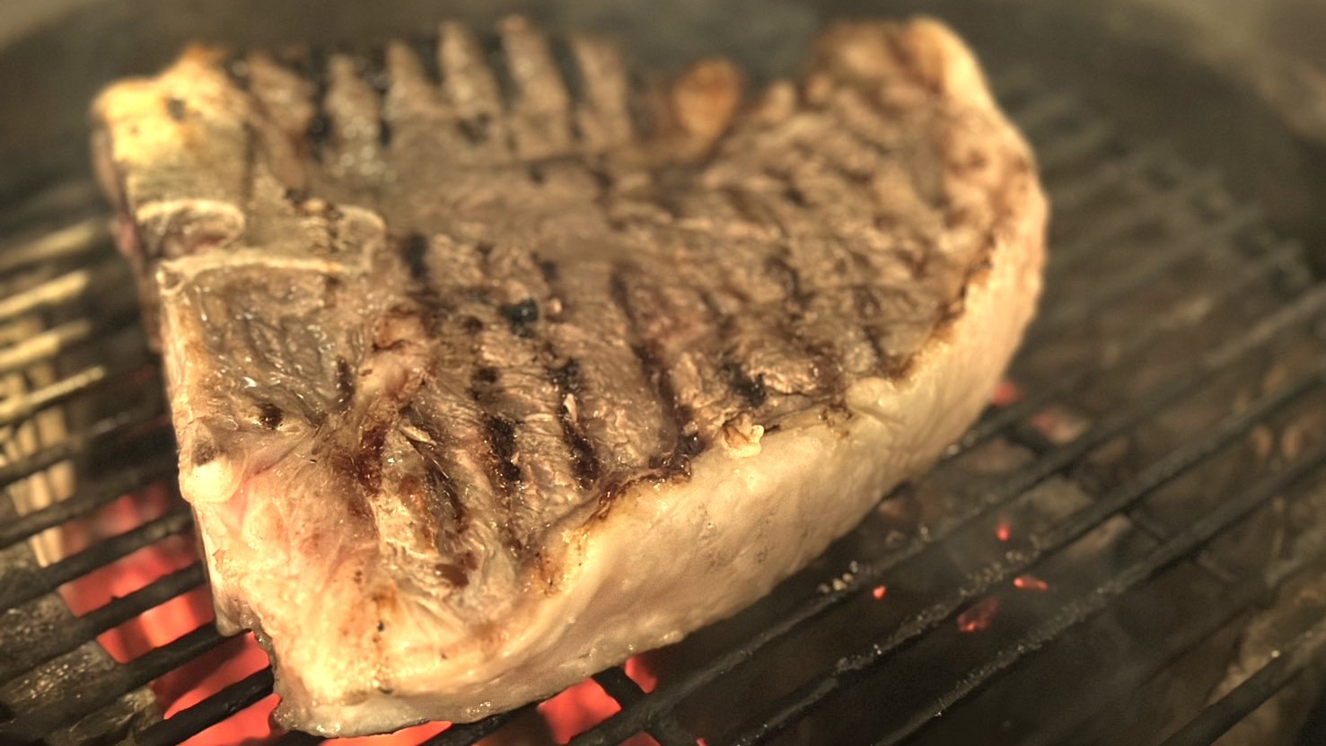 ビステッカ（フィレンツェ風Tボーンステーキ）コース料理
