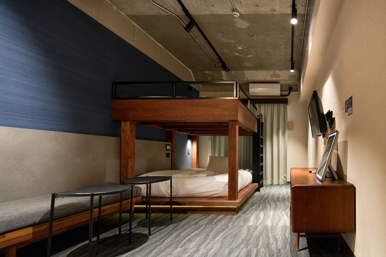 スーペリアルーム ダブルベド2台付