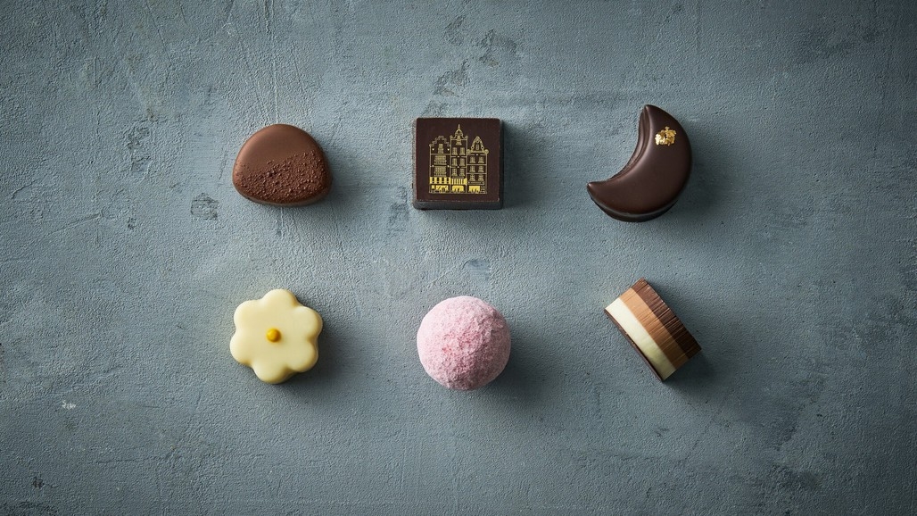 【Chocolat Portrait】＜夕朝食付＞静寂の森で味わう 想いを映す6種のショコラ