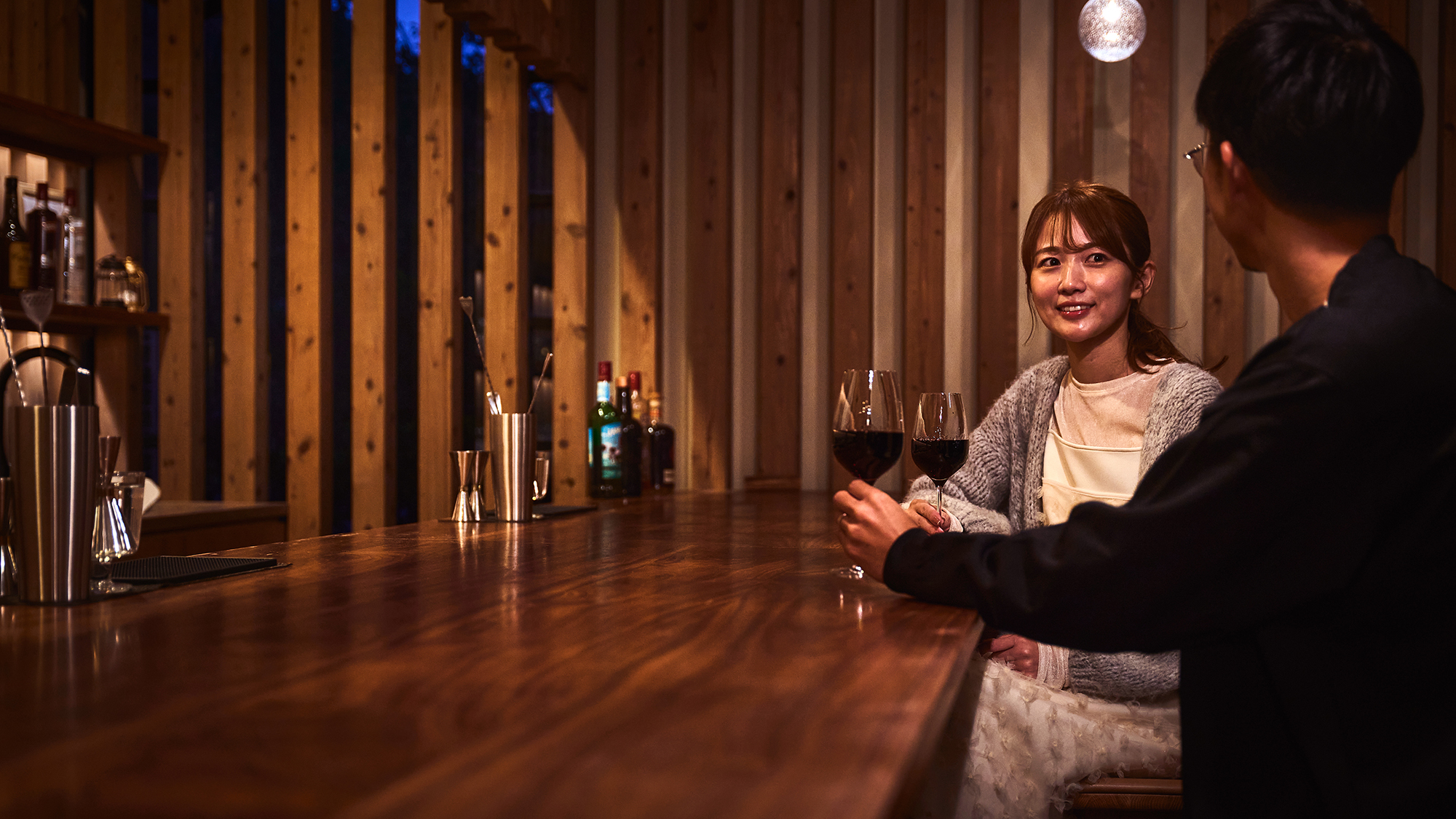 【バーラウンジ】ラグジュアリーな空間で、大切な人とお酒を楽しむ大人だけの贅沢