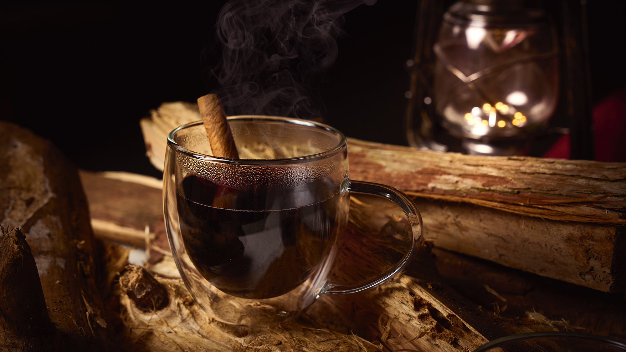 寒い時期だからこそ美味しい、心もからだもほどけるホットワイン