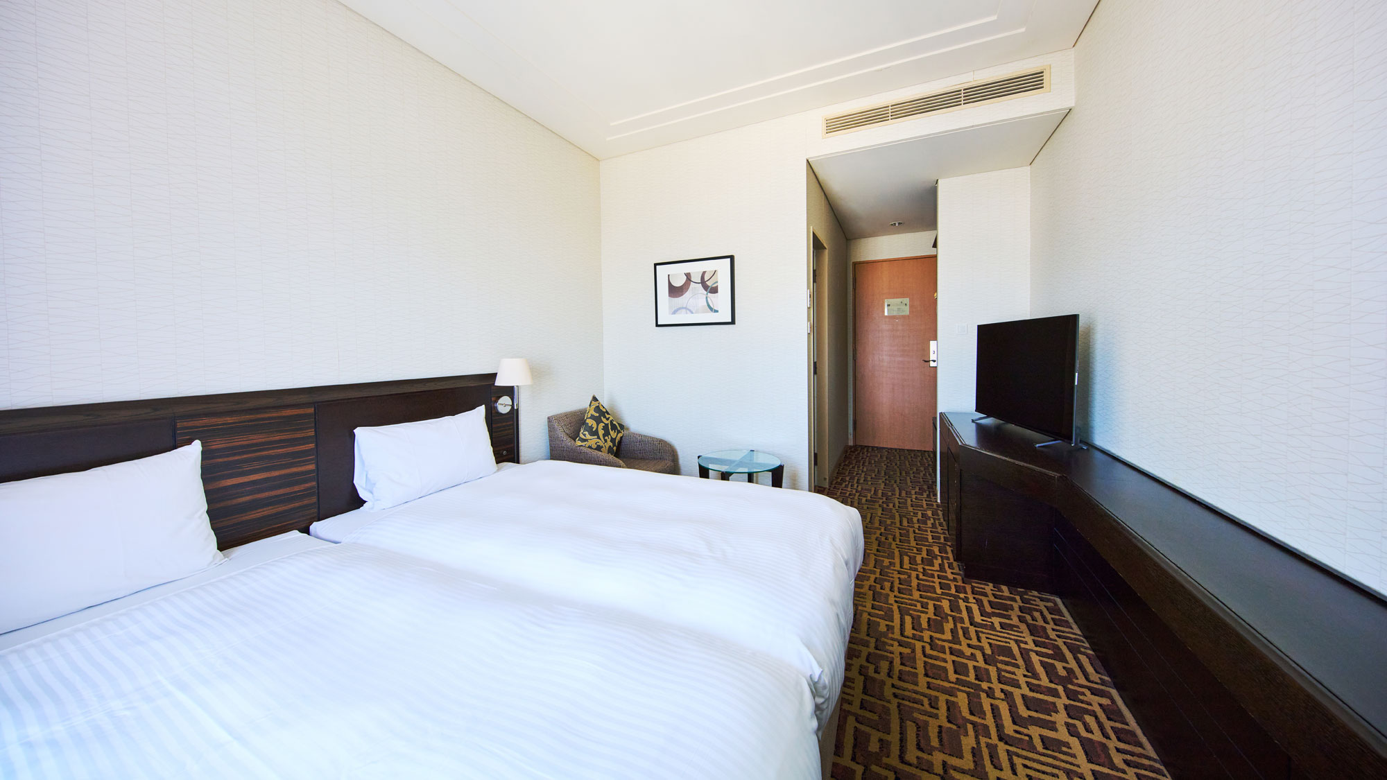 スタンダードツイン_昼の室内2