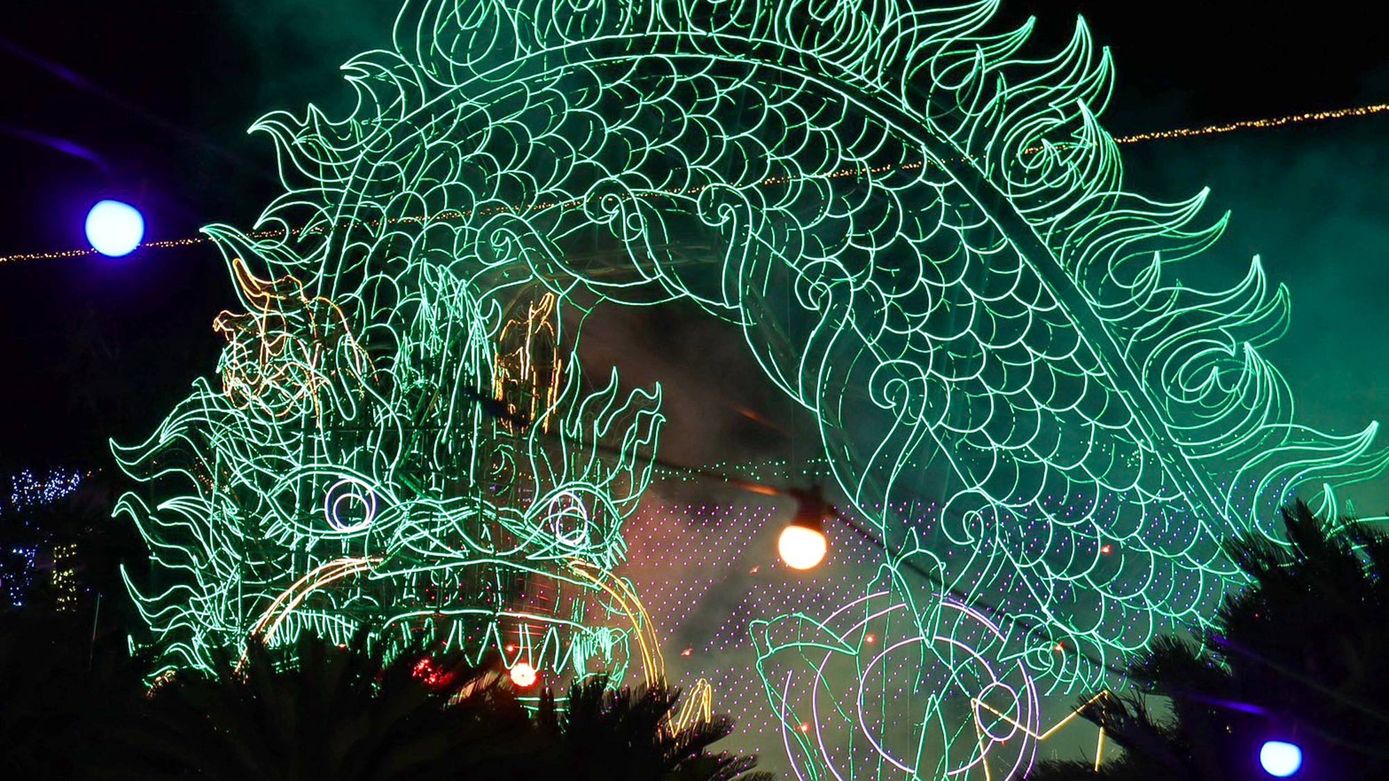 ・【伊豆高原グランイルミ 】高さ８メートル！巨大な光のドラゴンが伊豆高原に出現します