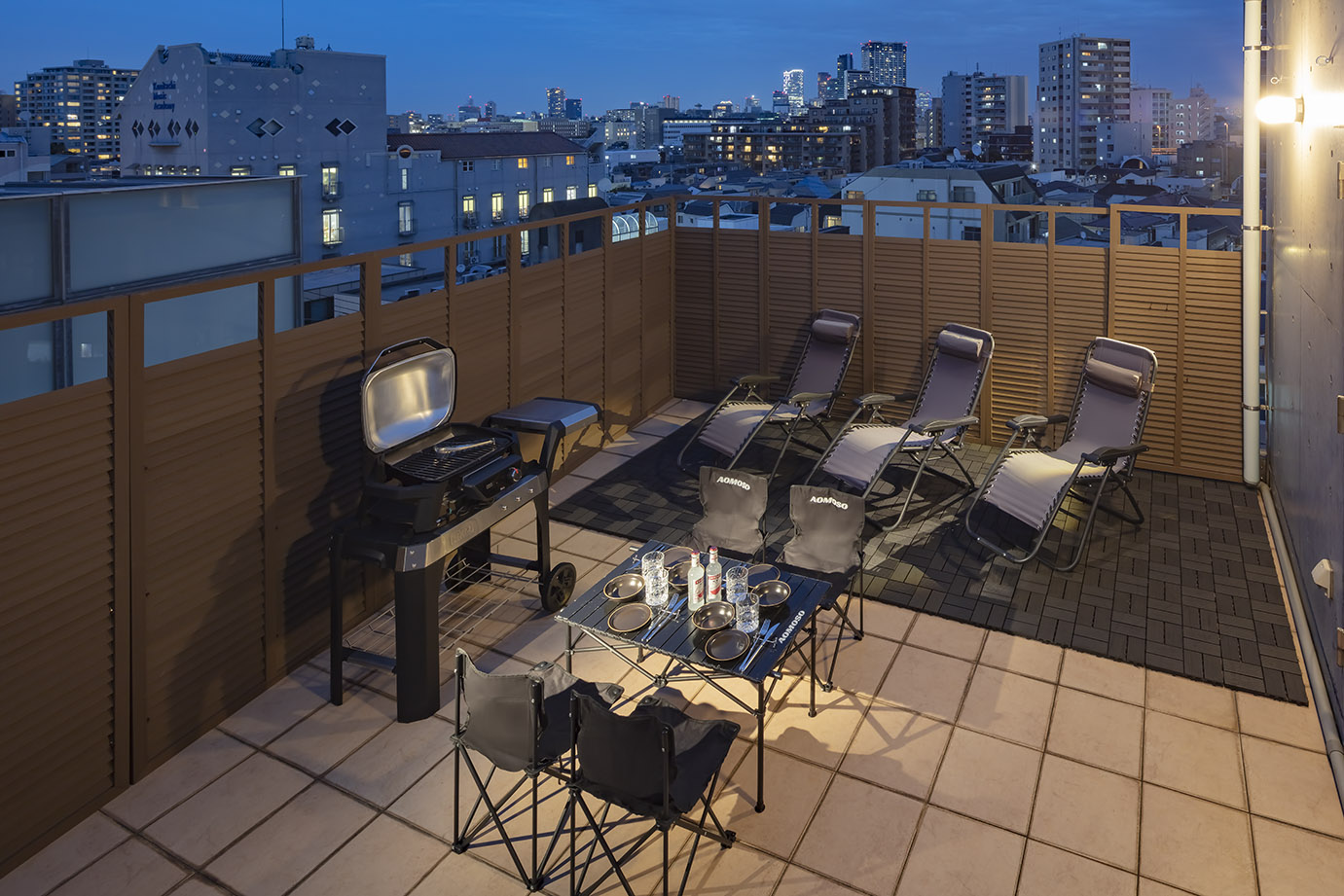 6F 屋上テラス