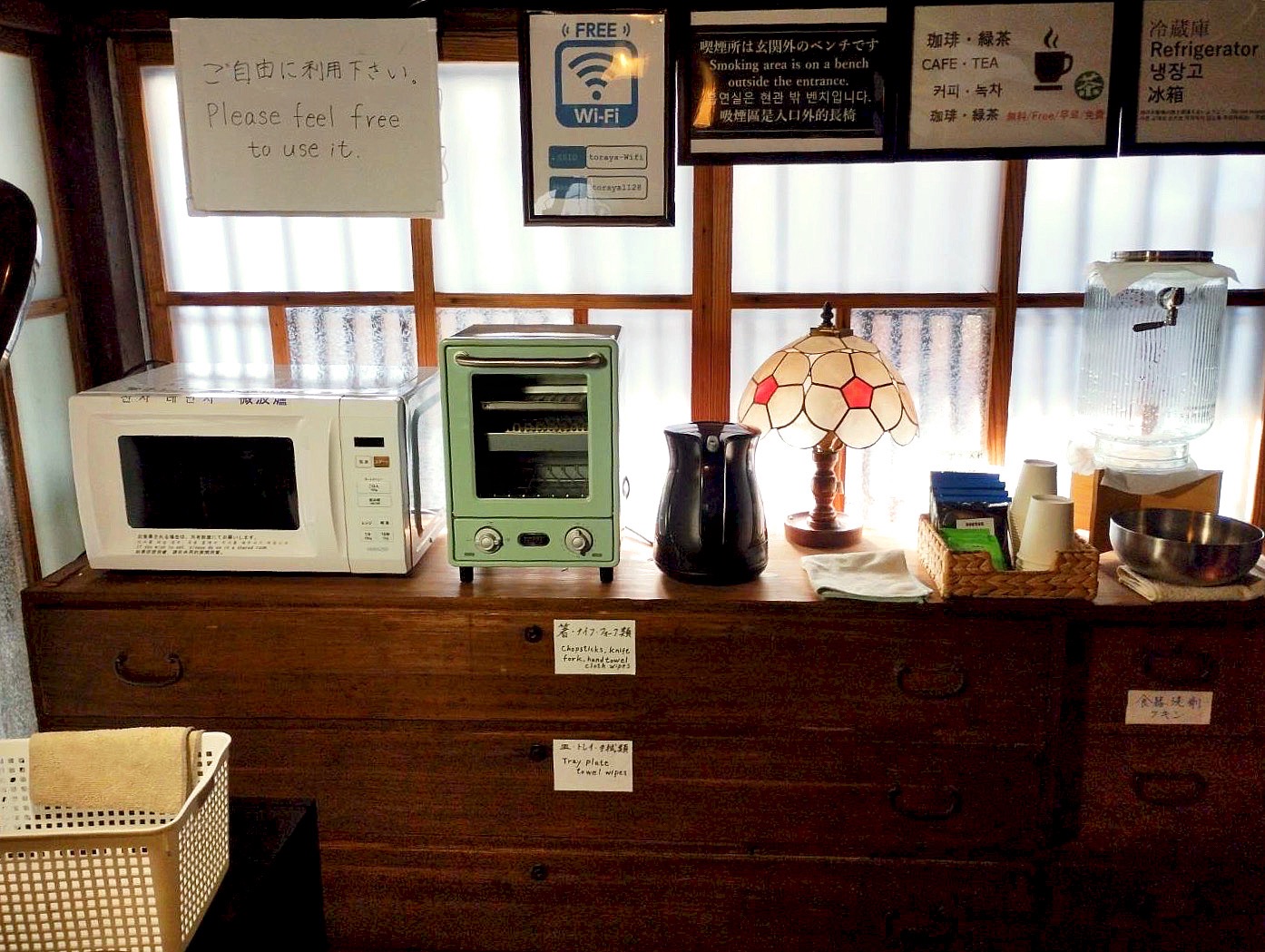 簡単な調理や温めに便利な、使いやすい簡易キッチンをご利用いただけます。
