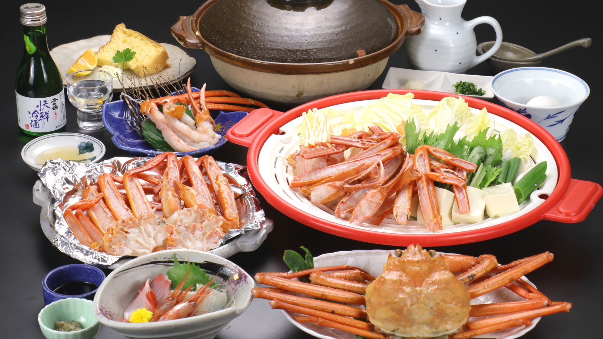 《香住蟹（紅ガニ）贅沢フルコース》本場香住ガニの甘くジューシーな味わいを堪能するならフルコースを