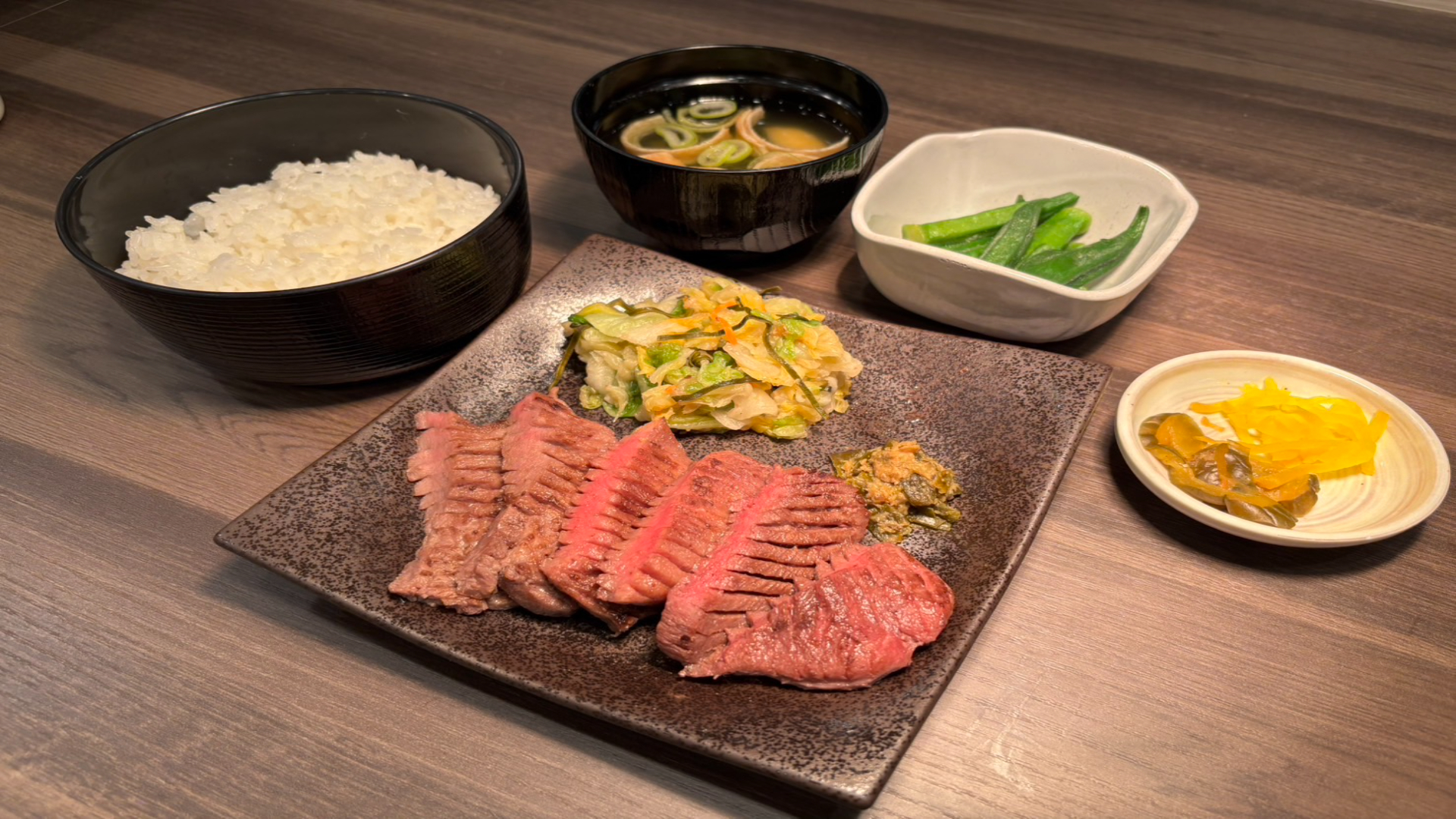 【夕食】牛タン定食