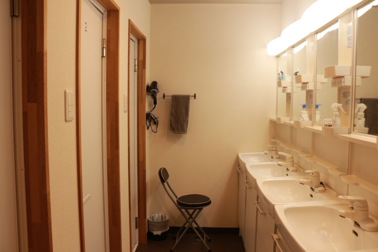 シャワールーム